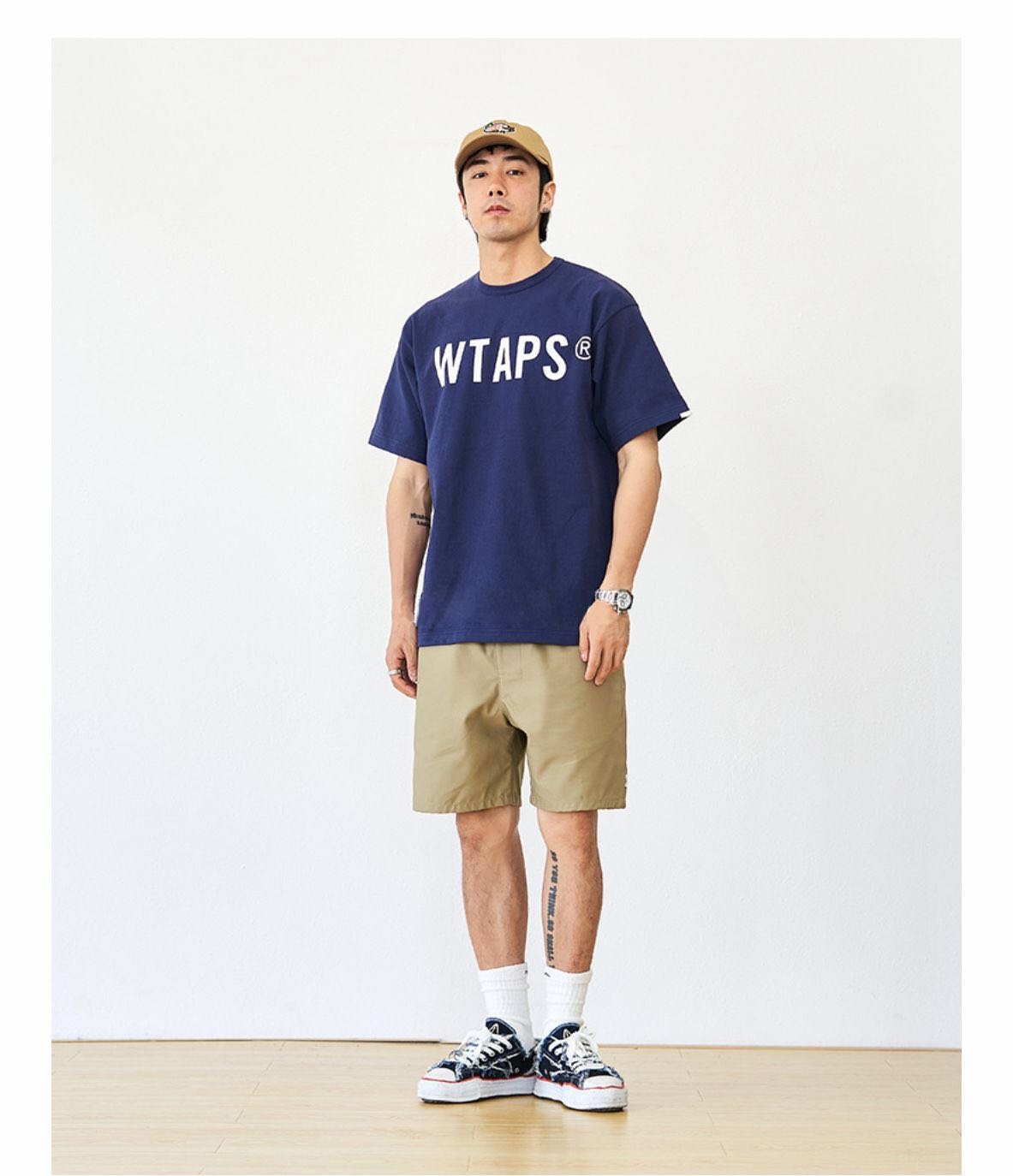 希望商店】 WTAPS BANNER / SS / COTTON 21SS 雙面WTVUA LOGO 短