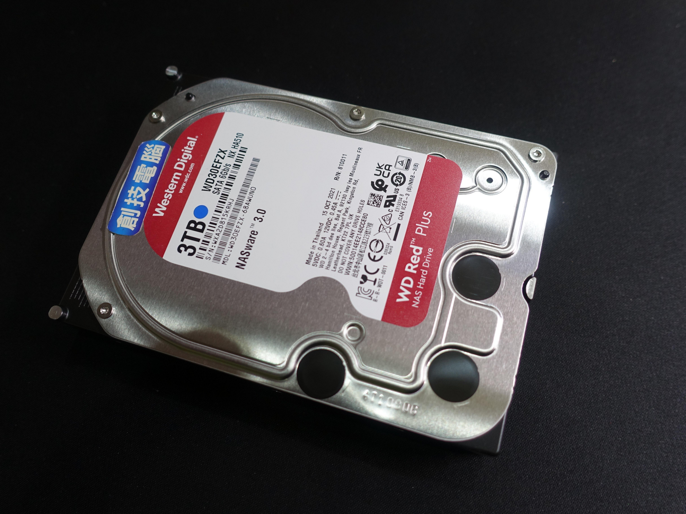 WD 3,５吋 3TB 使用僅か,累積32時間 正常 良品 創技電腦] 3.5 吋硬碟3TB SATA 介面WD 型號:WD30EFZX 二手良品實品拍攝
