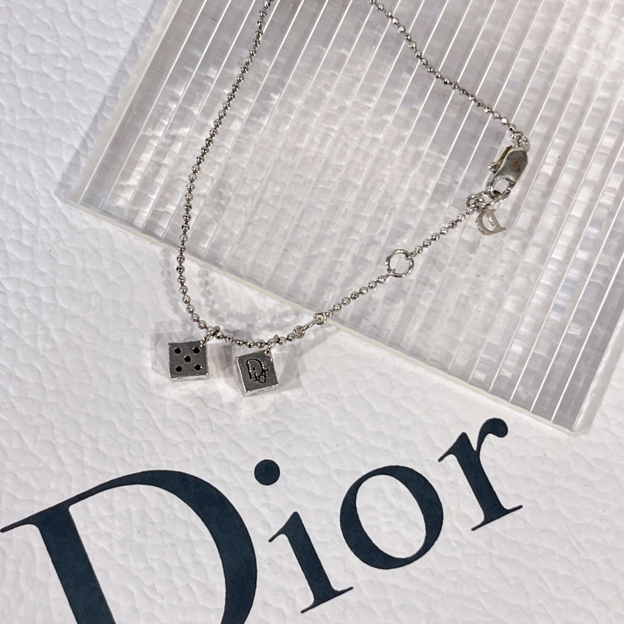 哈極品】美品《Christian Dior 迪奧銀色骰子黑色LOGO 手鍊/手飾 