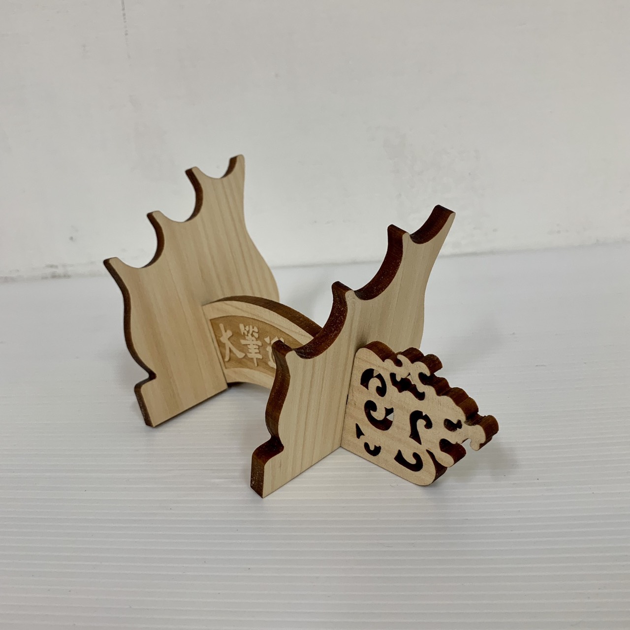 三層毛筆架/鋼筆架17.5cm 雙龍造型展示架| Yahoo拍賣