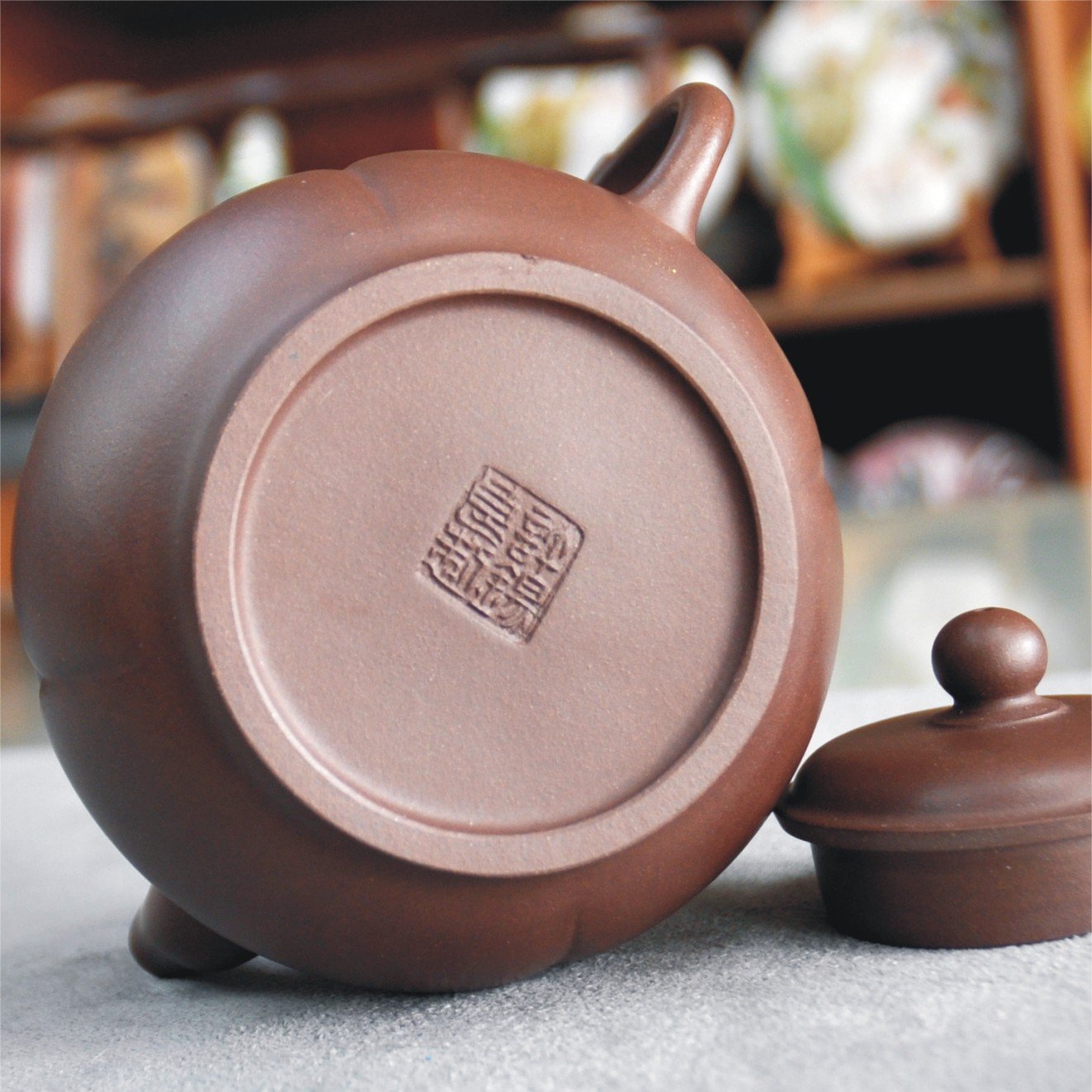 7905 中国美術 古錫蓮花漢詩刻茶壷(木箱) 茶心壺 785g