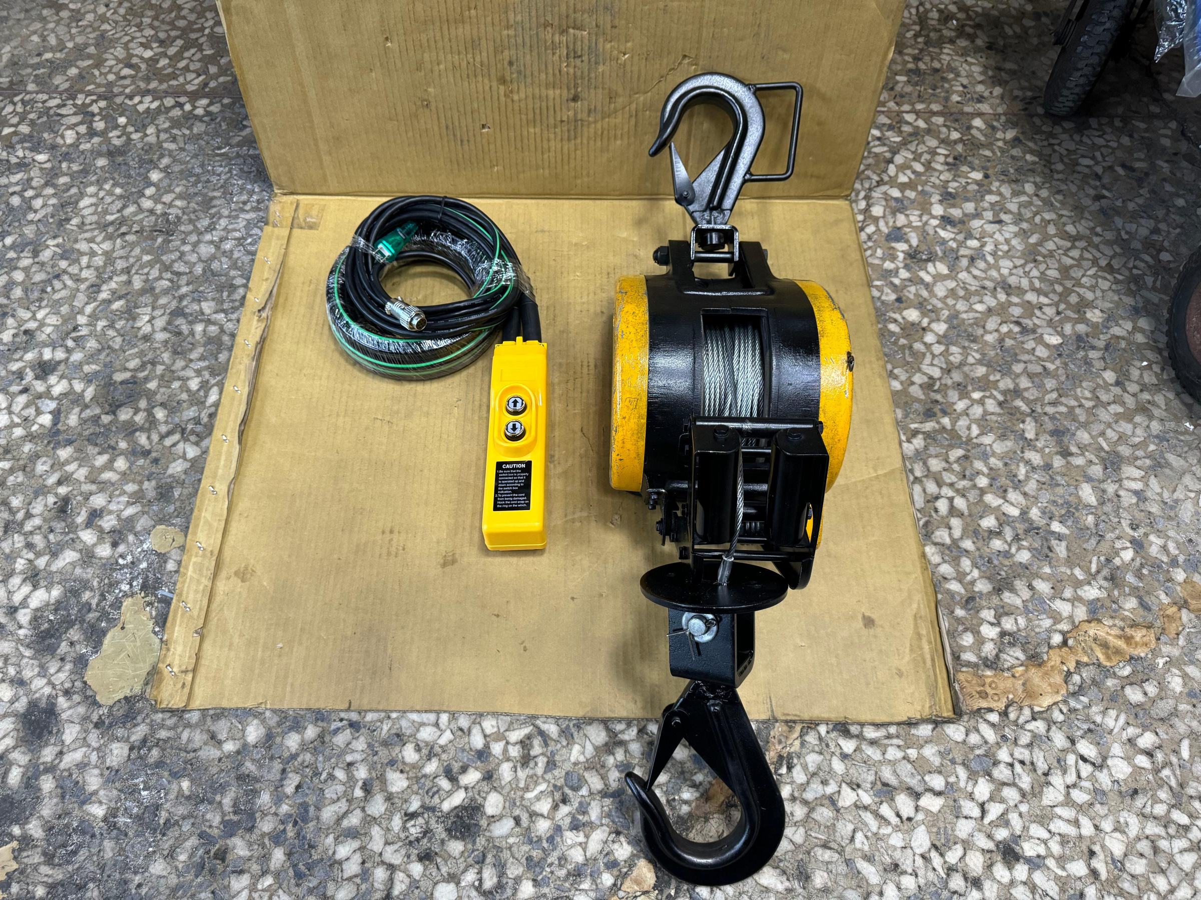 処分品071　ブレスレット　バングル　80本セット　1.6kg～　大量　まとめて　アクセサリー　各種色々 正規店購入 フェラガモ ビジネスシューズ 靴 黒 9 EEE Ferragamo ブラック