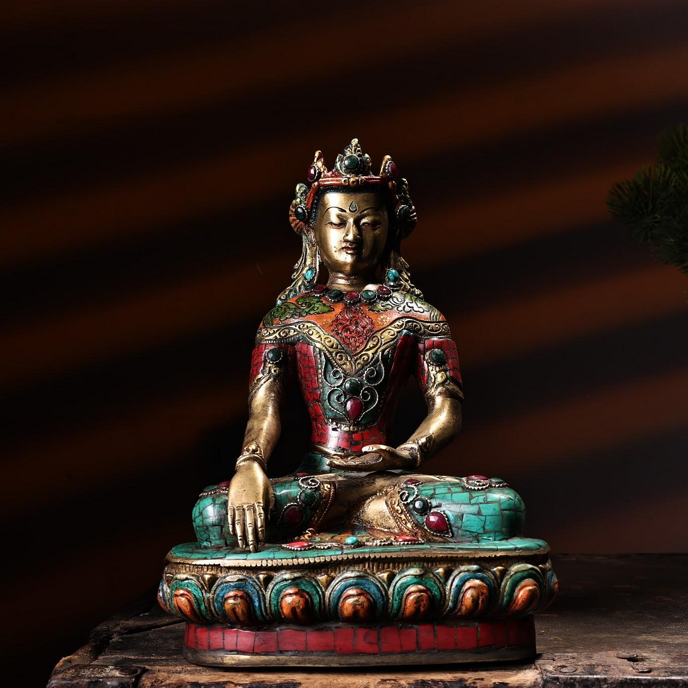 尼泊爾回流純銅打造鑲嵌寶石彩繪描金藏傳釋迦牟尼佛覺沃佛尊工藝精湛