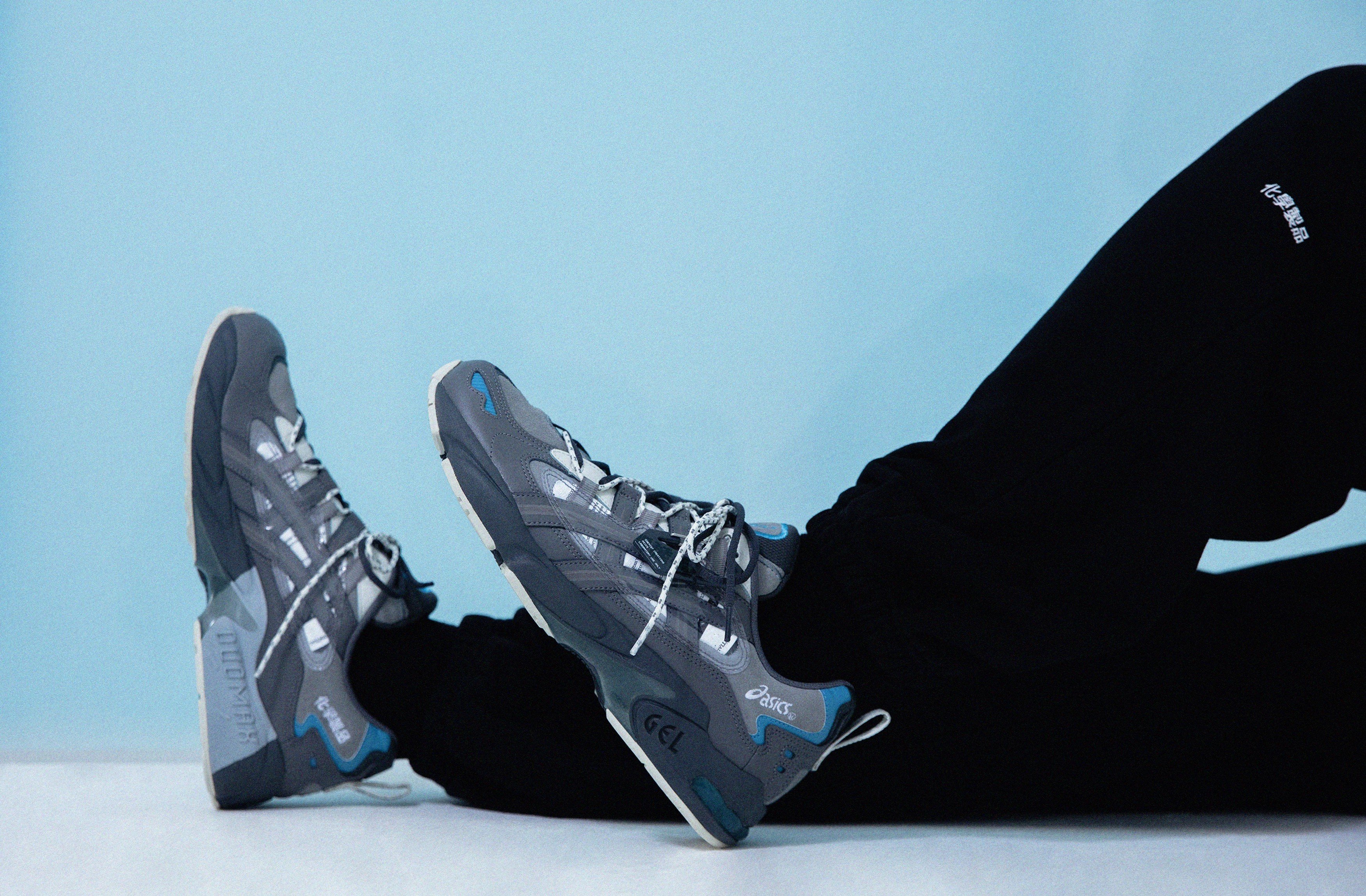 ASICS×chemist creations c2h4 化学製品 ASICS×chemist creations c2h4 化学製品