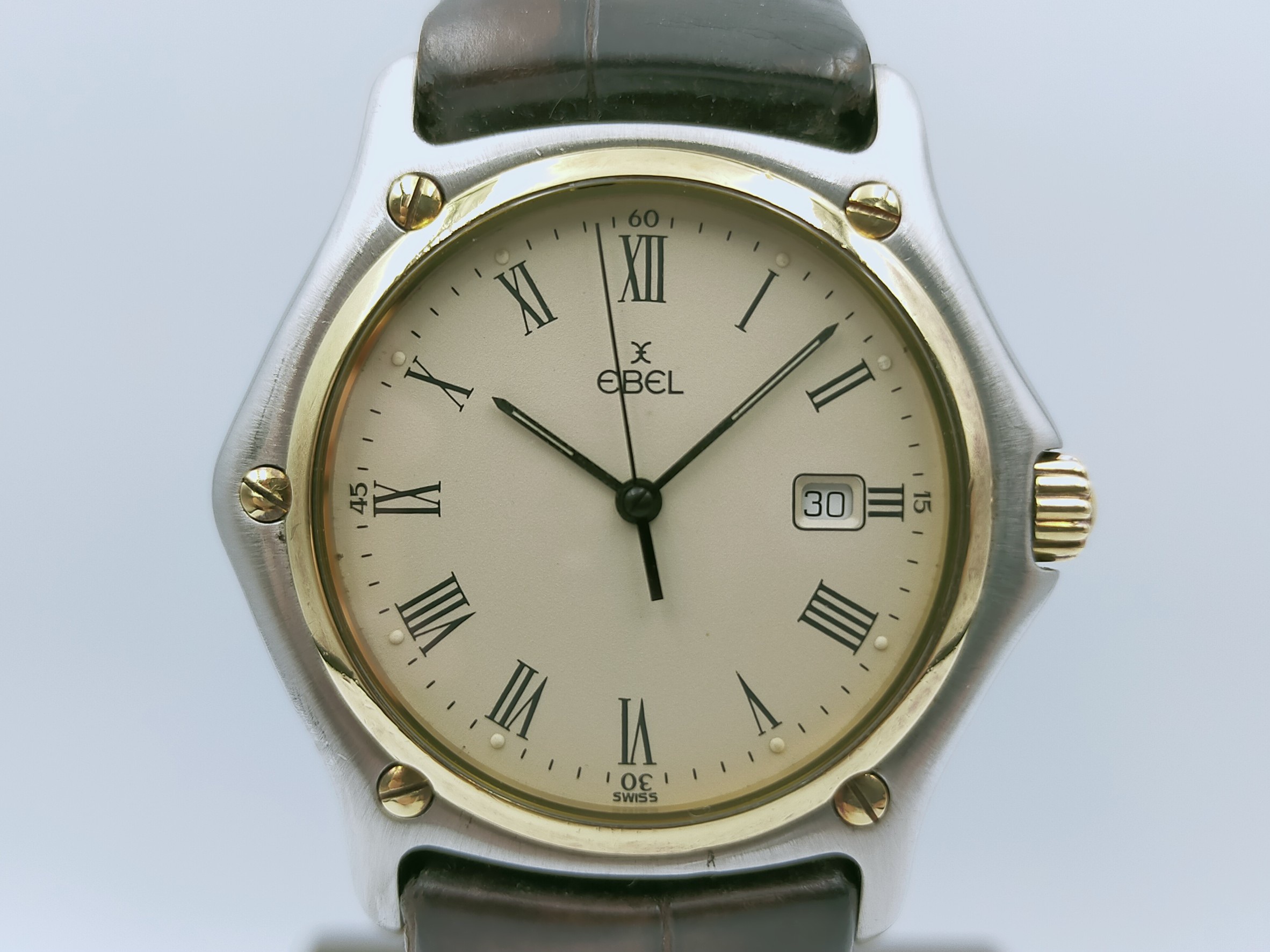 【發條盒子H7460】EBEL 玉寶 不鏽鋼/18k金 石英機芯  經典男錶 原廠皮帶扣