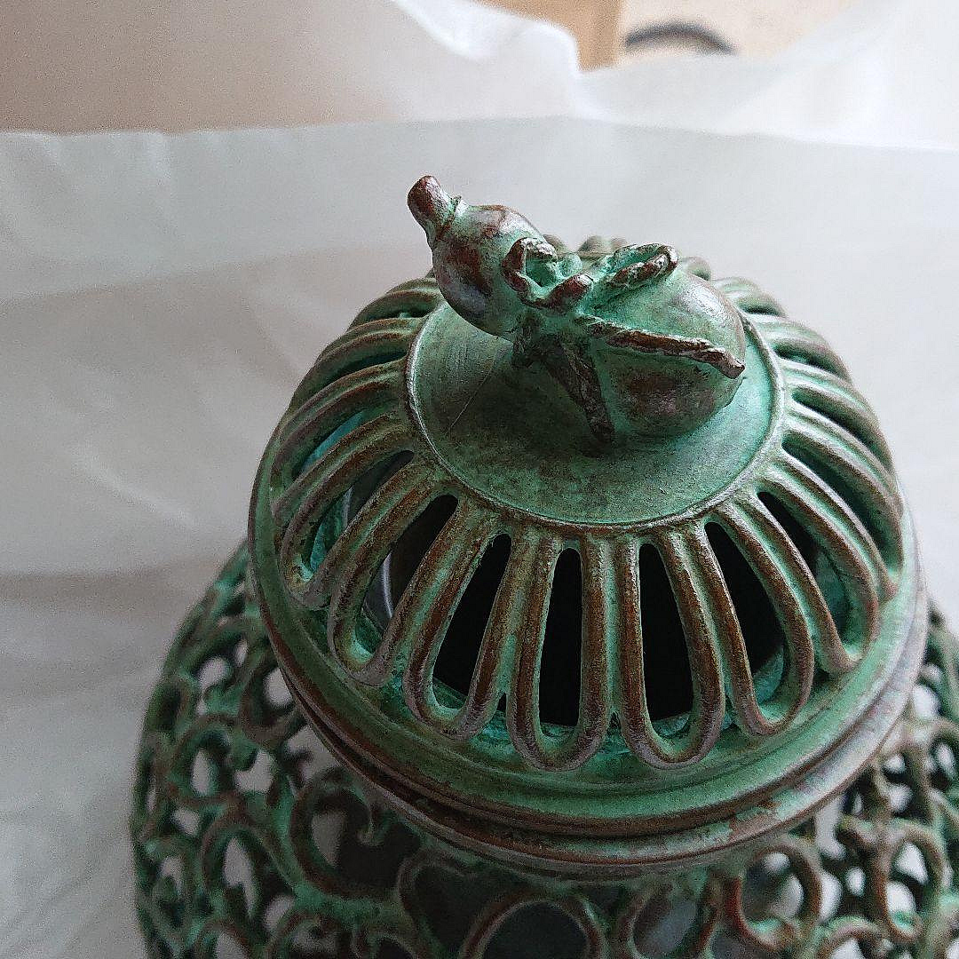 蝋型鋳銅 唐草透し 香炉 渡辺景秋 氏作 共箱入 蝋型鋳銅唐草透雕香爐渡辺景秋氏作共箱入| Yahoo拍賣