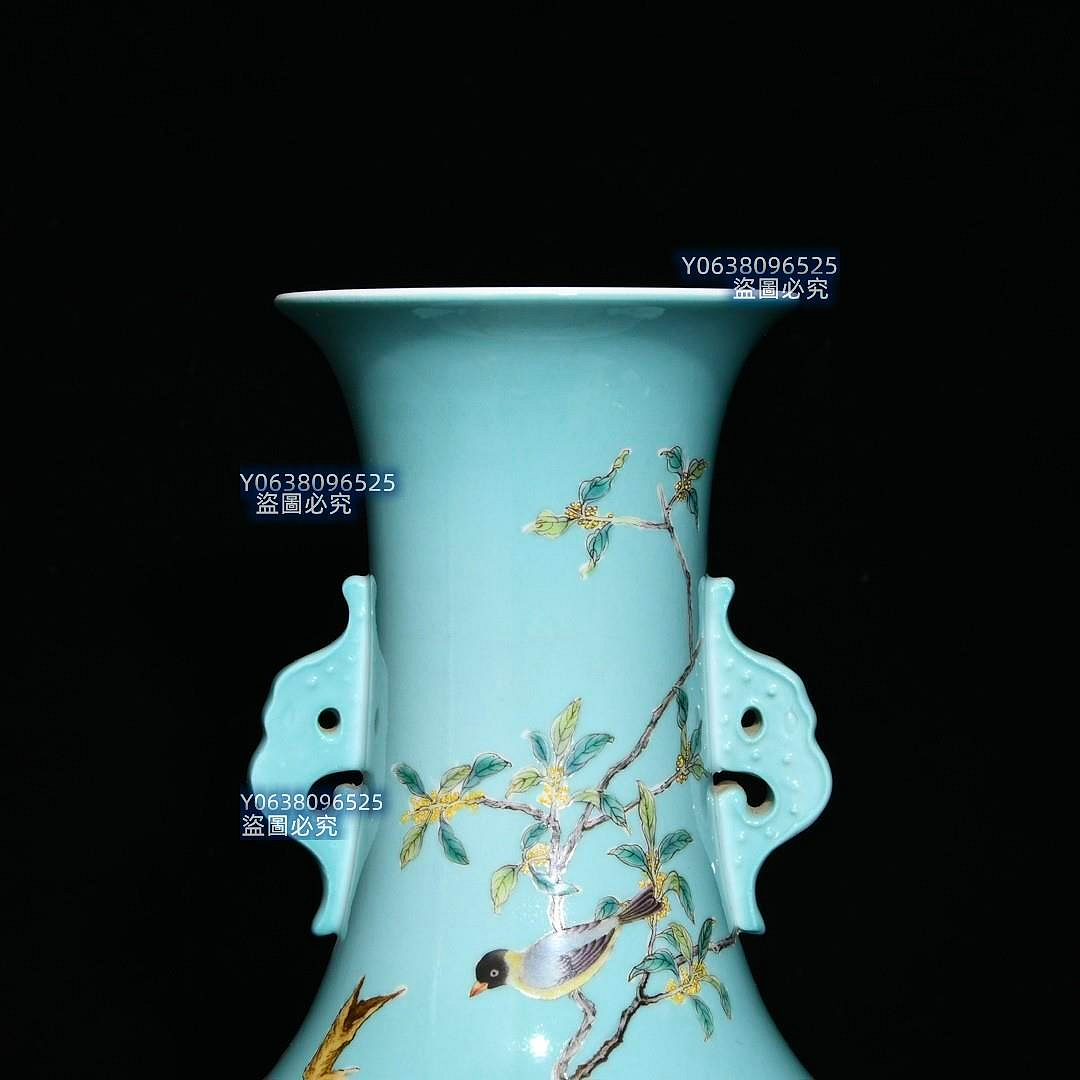 清乾隆松石釉粉彩花鳥紋雙耳瓶，高37cm直徑18.5cm，編號26 青花粉彩
