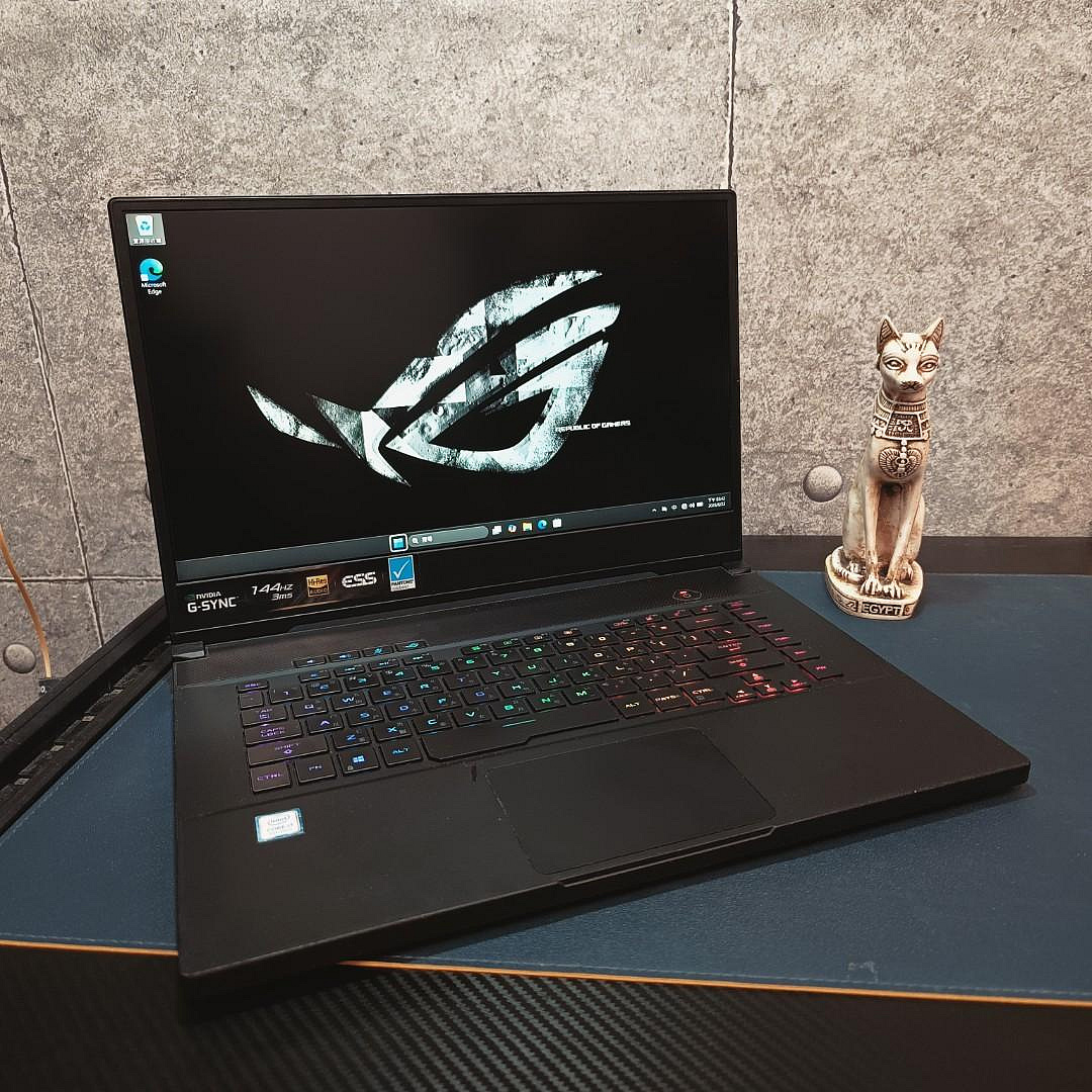 ASUS ROG Zephyrus S 西風之神 GX502GW(i7-9750H/RTX2070 8G/24G/1T PCIE/144Hz)
