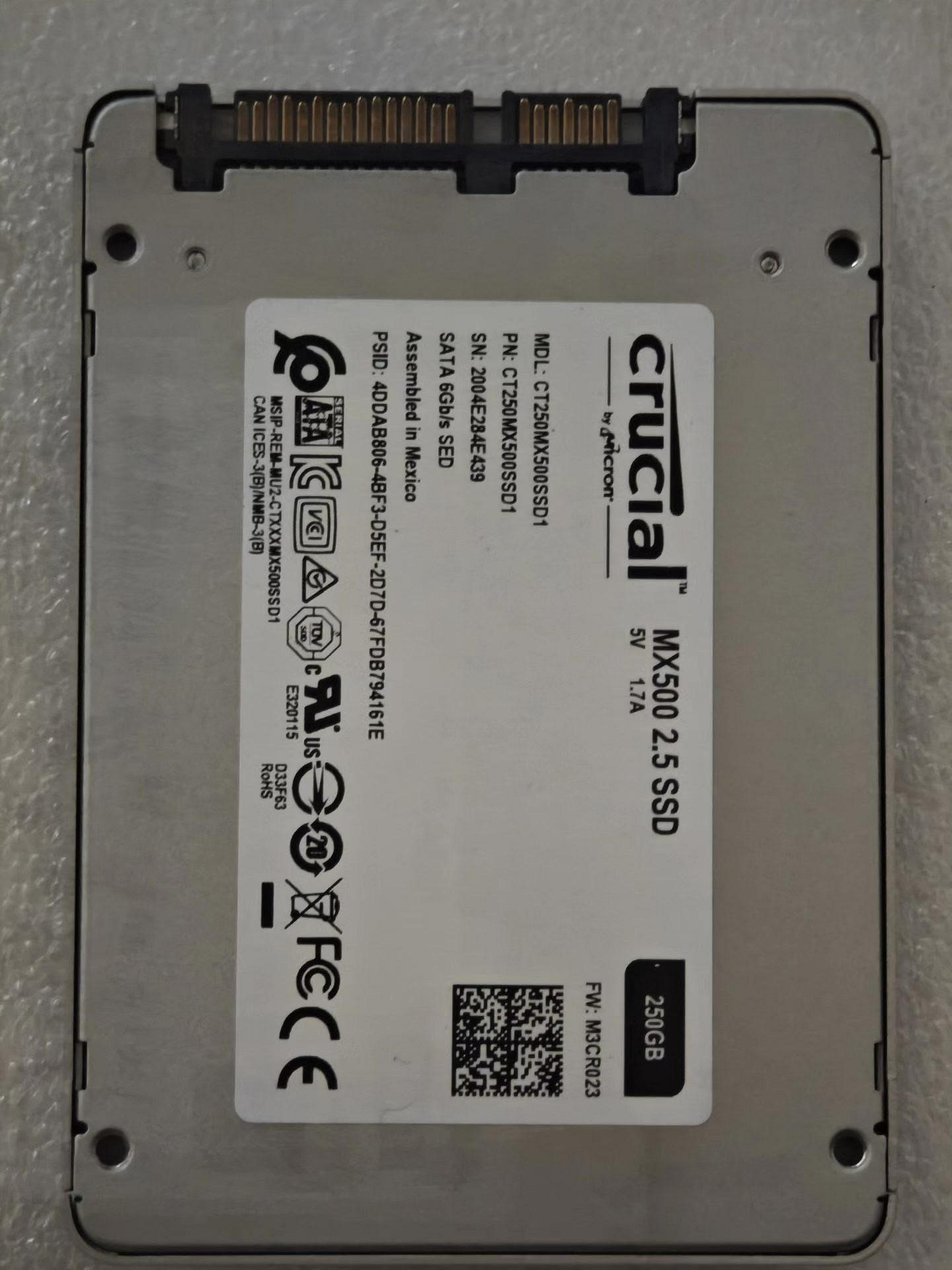 CRUCIAL｜電腦固態硬碟｜MX500