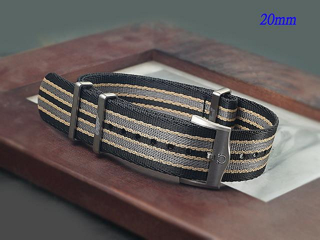 【時間探索】全新 OMEGA Seamaster 海馬 300米 007限量款鈦鋼扣 代用 NATO 錶帶  ( 20mm )