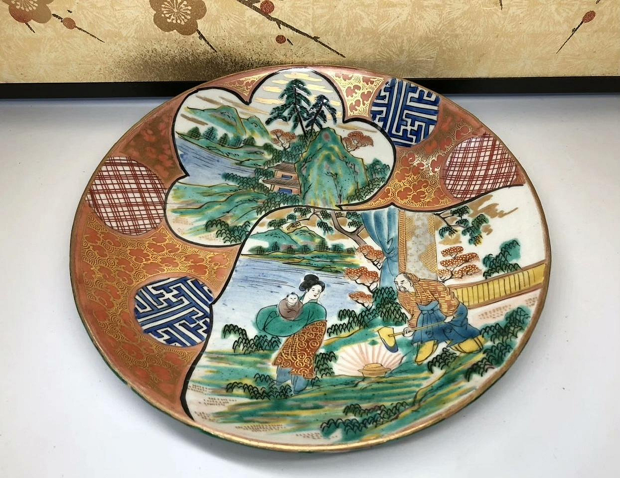 嚴選日本九谷燒老九谷莊三作手繪盤，純手工一筆一劃彩繪，天然礦物釉水