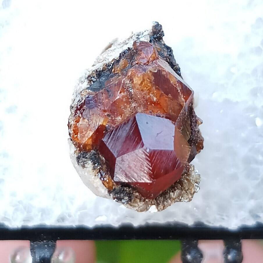 經典錳鋁石榴石Spessartine 編號:40806 成分:Mn3Al2( 【留香居】【二手