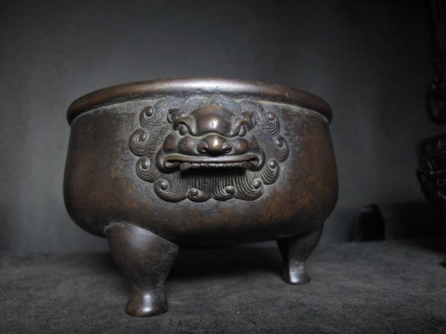 老銅爐◎ 獸首三足銅香爐【寶雲居款】 | Yahoo拍賣