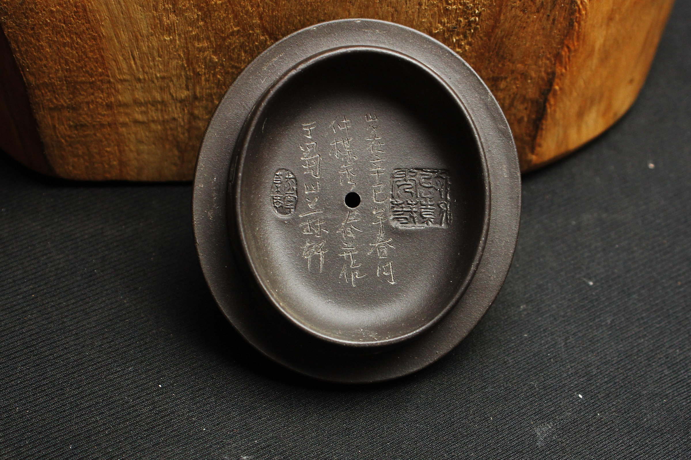 桑園の】早期宜興紫砂壺龍頭老大鮑仲梅施秀春嵌銀手工鏤空蓋部底部把部落款藏讓(委託品) Q 11169 A03 | Yahoo拍賣