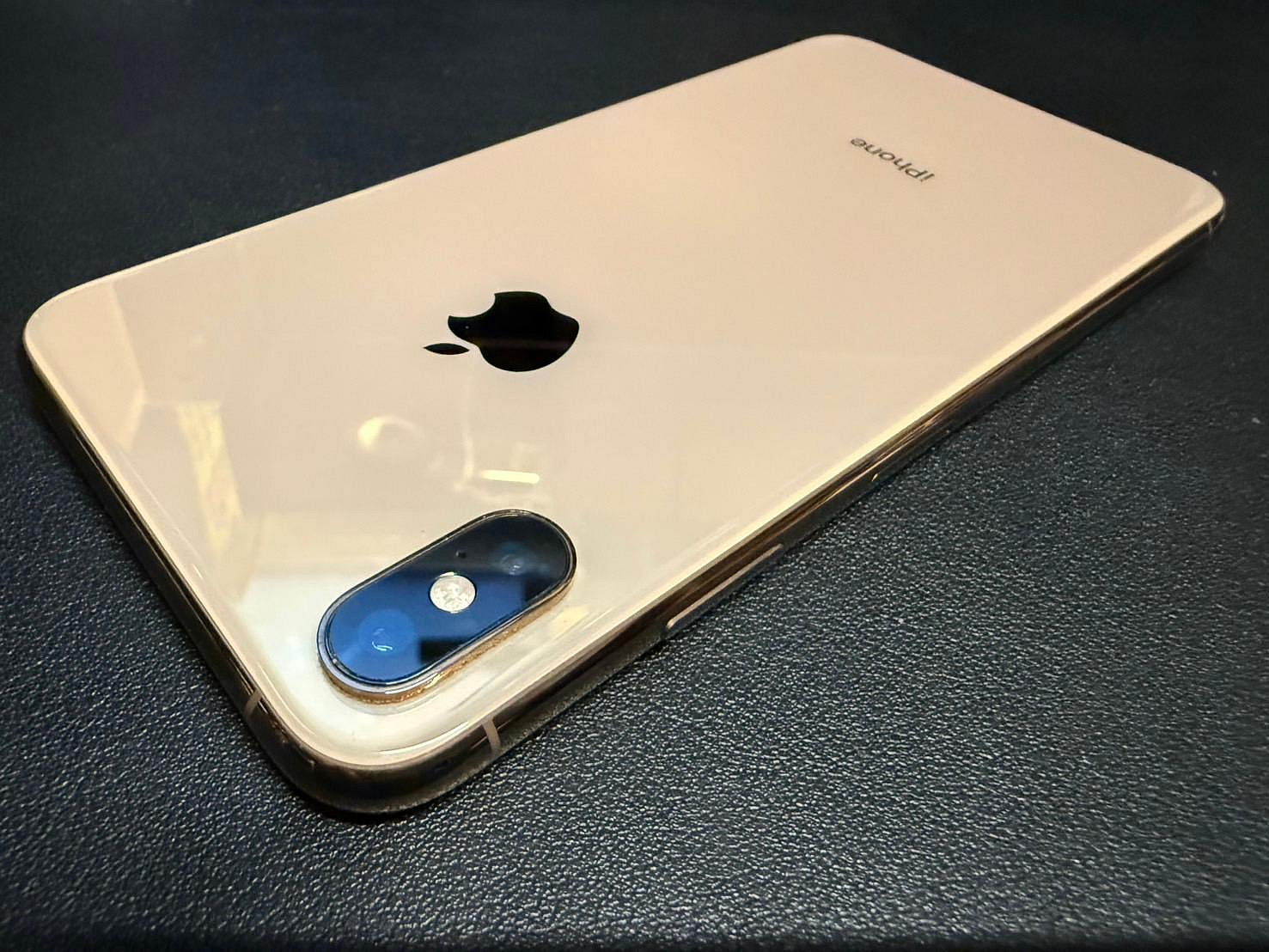 【美品 】iPhone Xs 白 256GB (電池71% 中古 ) iPhone Xs 256GB｜Yahoo!フリマ（旧PayPayフリマ）