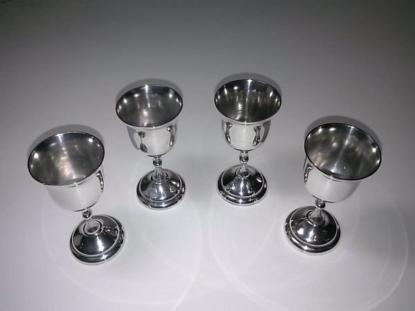 銀壺925) 純銀925 古典酒杯/銀杯4只重128g 高70mm 口35mm. | Yahoo拍賣