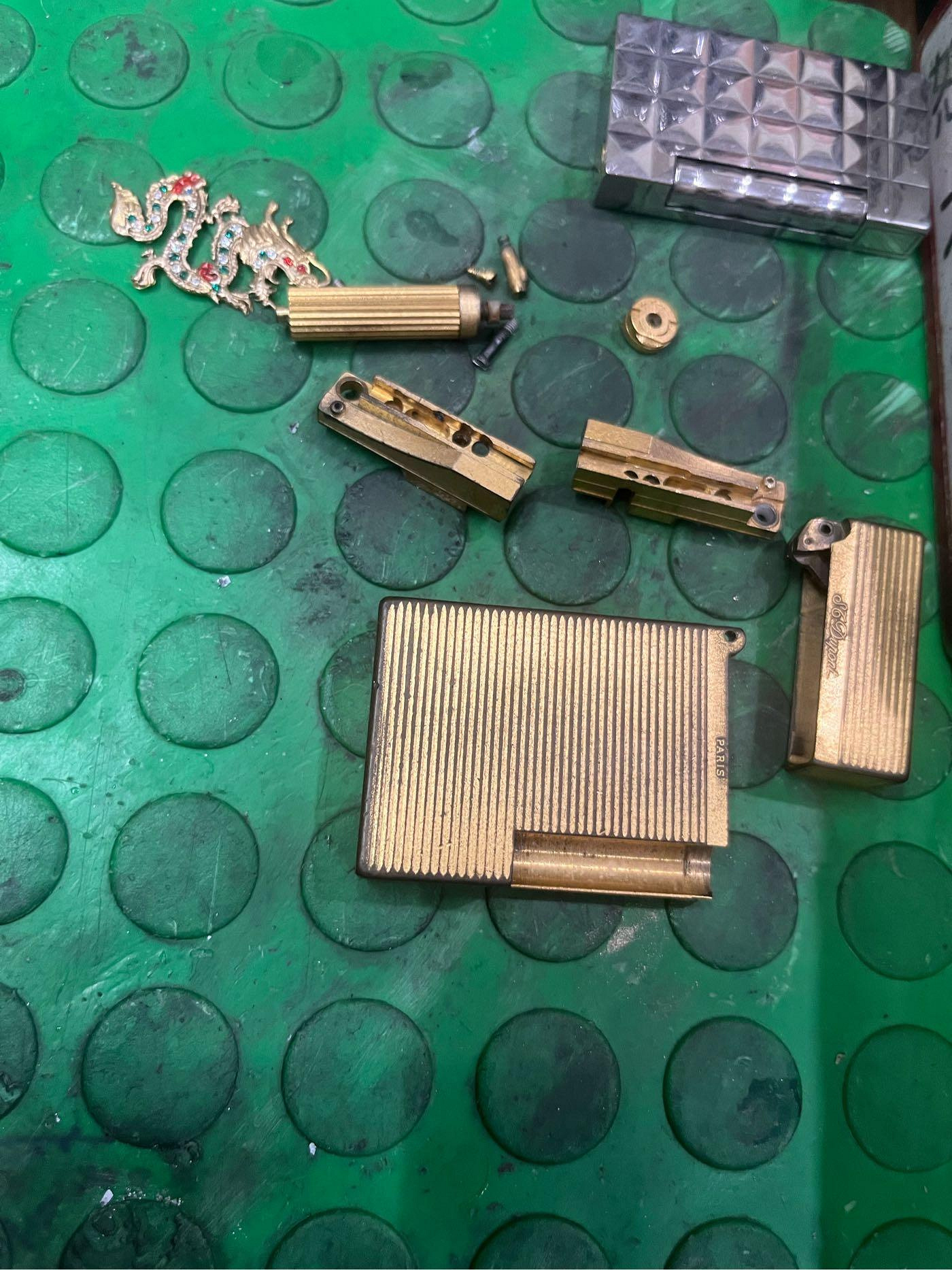 都彭打火機，當喜爾～（專修賣，不用留放）～（不含圖內打火機）～專修真品