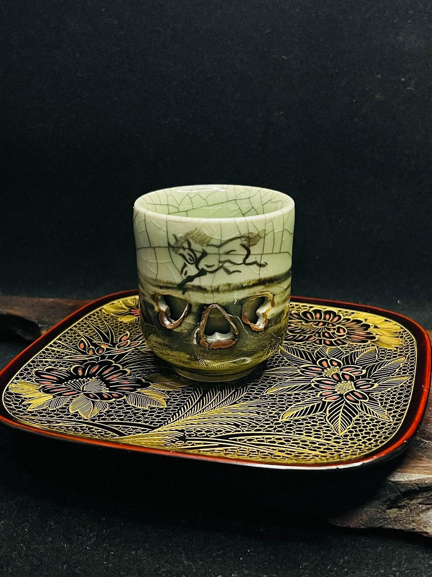 日本漆器輪島塗牡丹雕沈金沈朱工藝實木大漆金蒔繪滿盤牡丹雕刻花開富貴