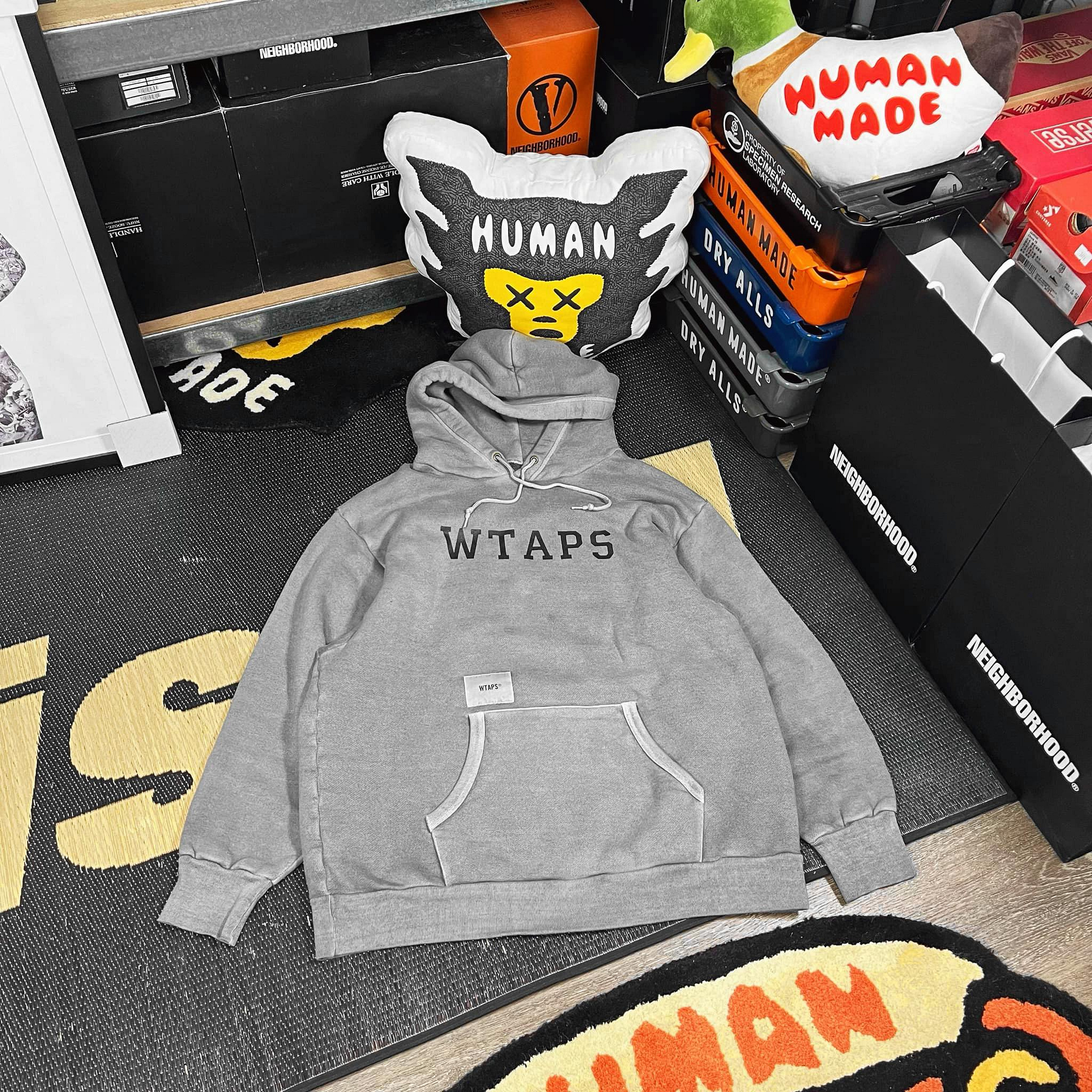 WTAPS 19aw COLLAGE DESIGN HOODED 03 WTAPS 19AW DESIGN HOODED 02