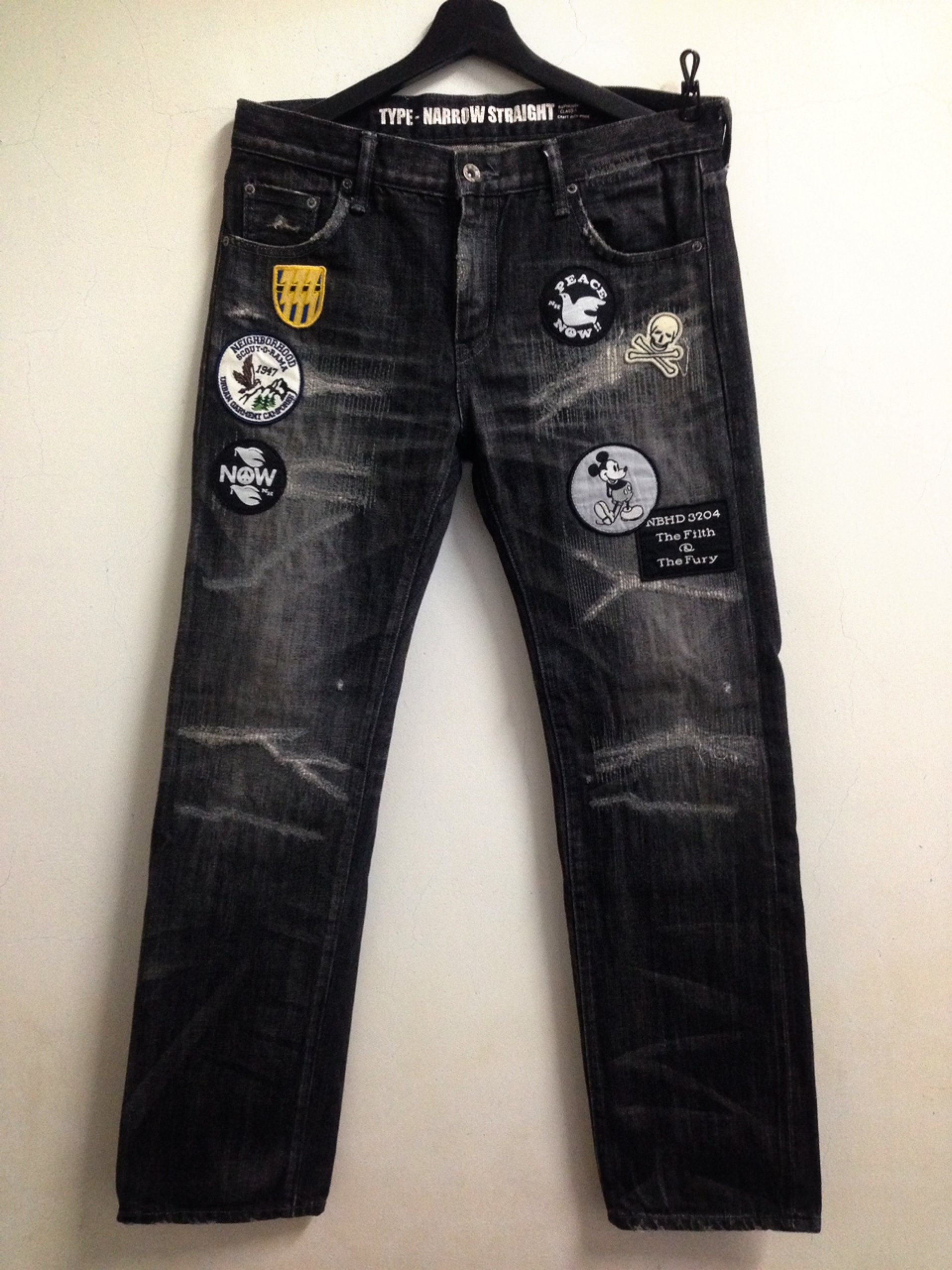 NEIGHBORHOOD 09 NARROW DISNEY BIG BAD 電繡貼布刀割黑牛王