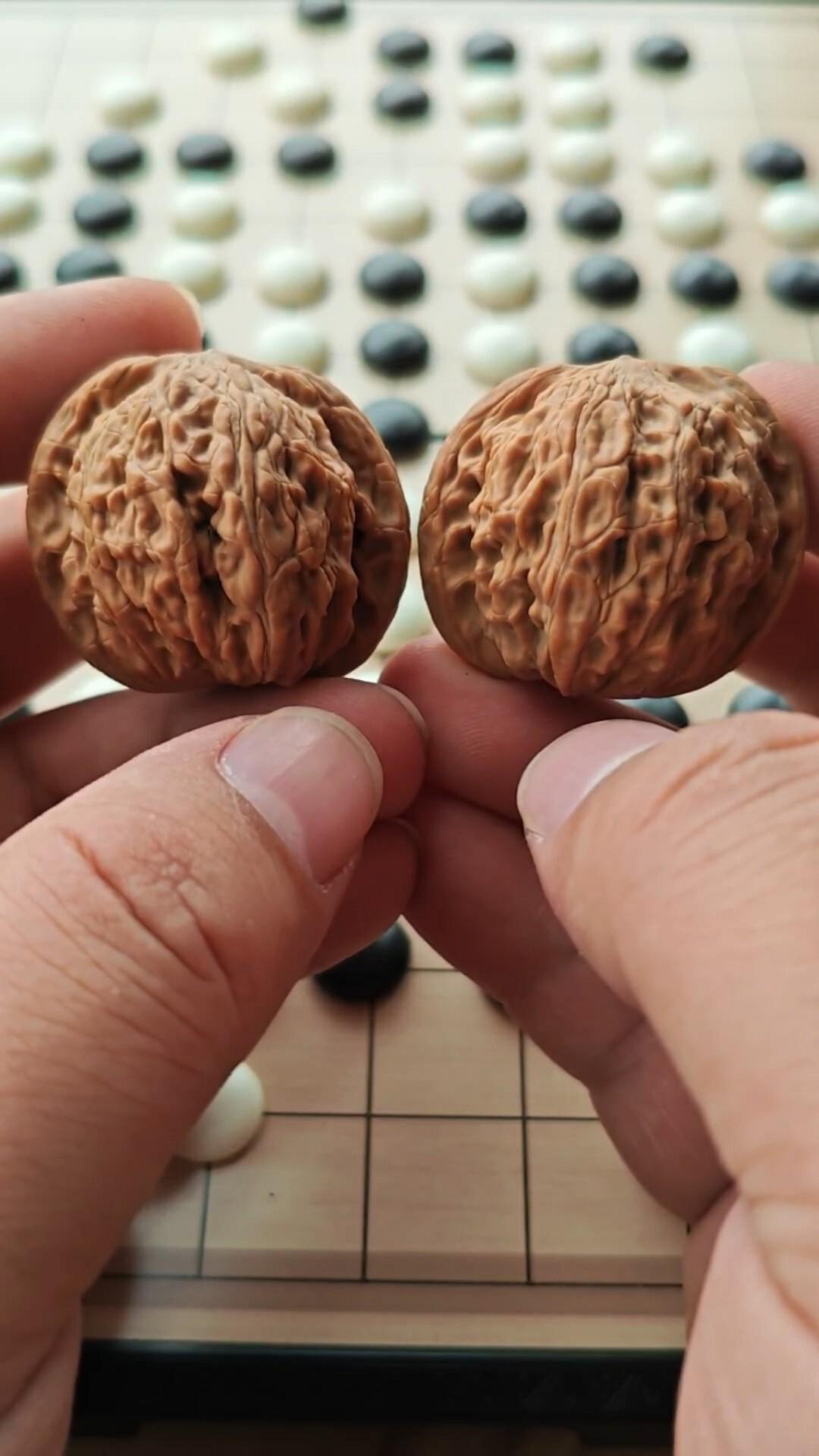 山地磨正磨一對/磨盤獅子頭文玩核桃/C32尺寸：邊| Yahoo拍賣