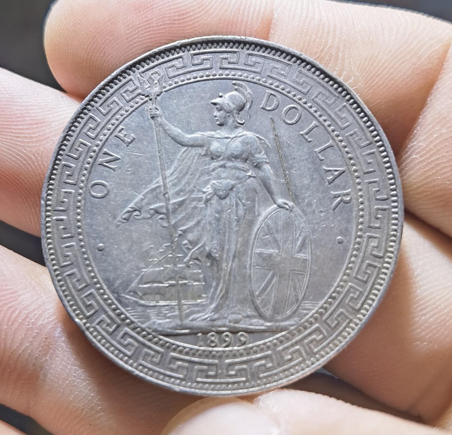 嚴選1899年英屬站洋壹圓古董銀幣，直徑39mm，重量26.8g，品相佳