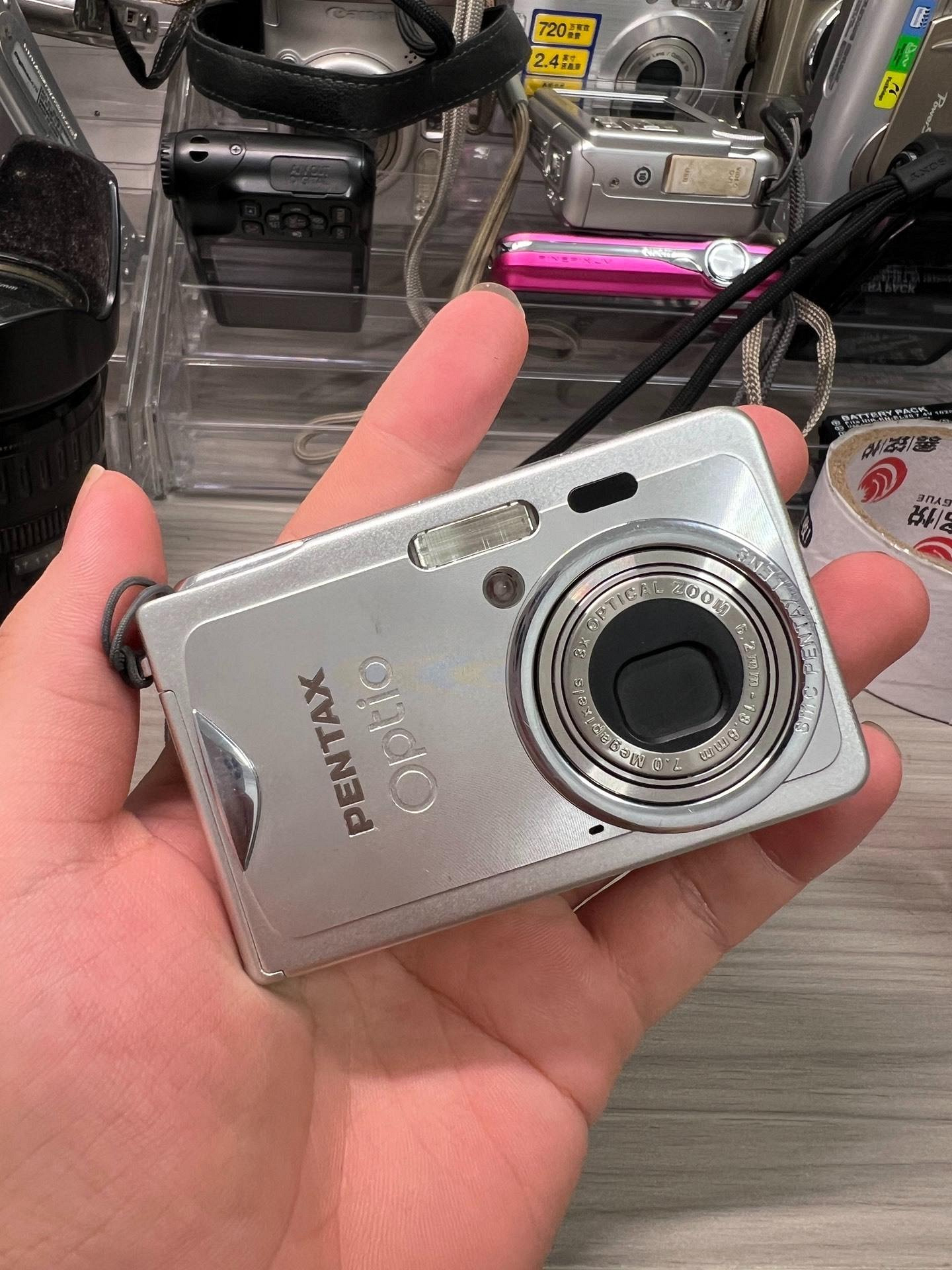 PENTAX Optio S7 CCD數位相機，螢幕小瑕，功能完好，原裝配件齊全Optio