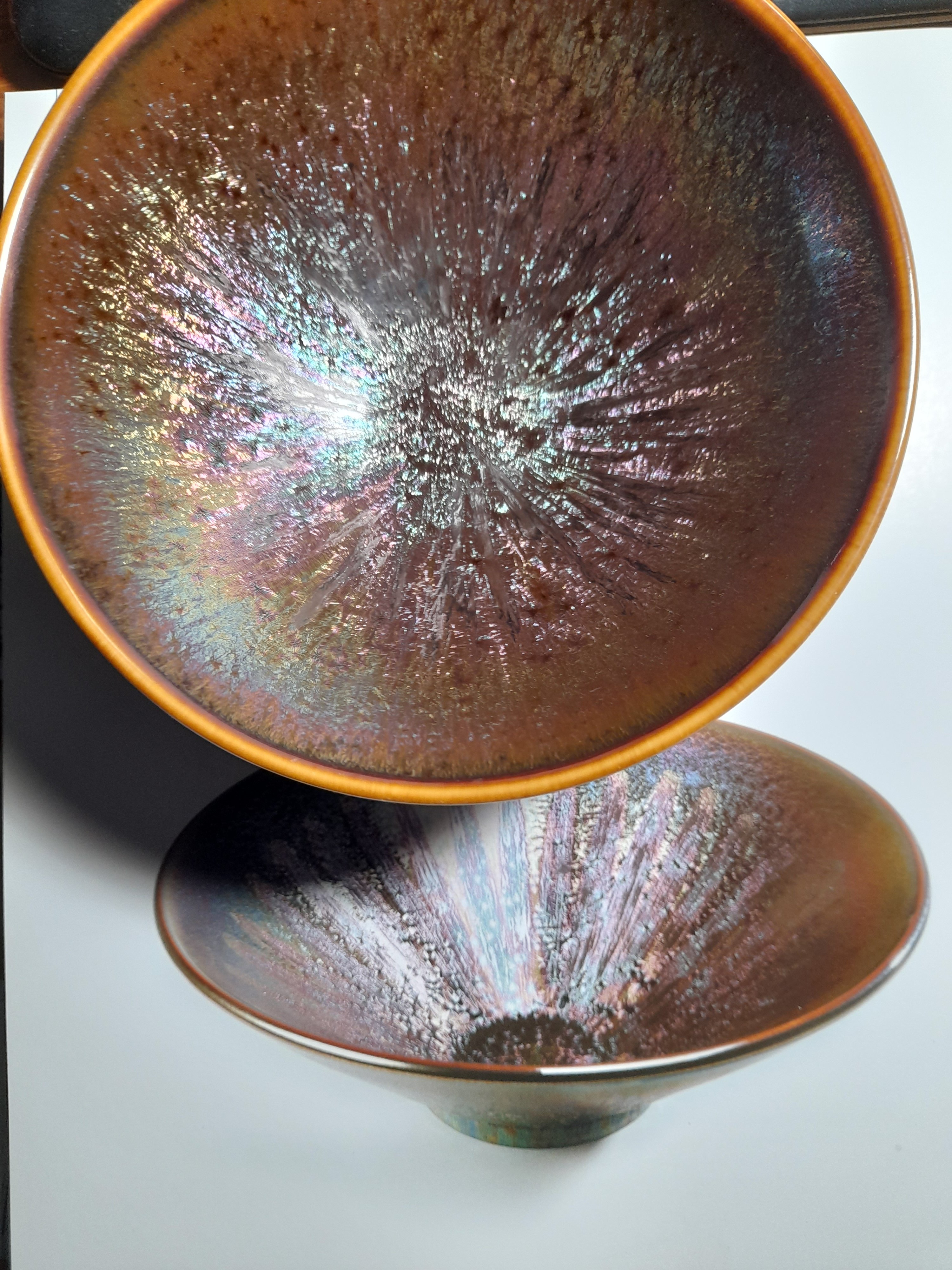 407db100-c7e3-4a19-895e-