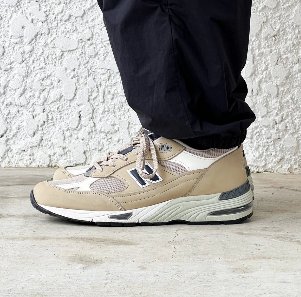 New Balance 991 