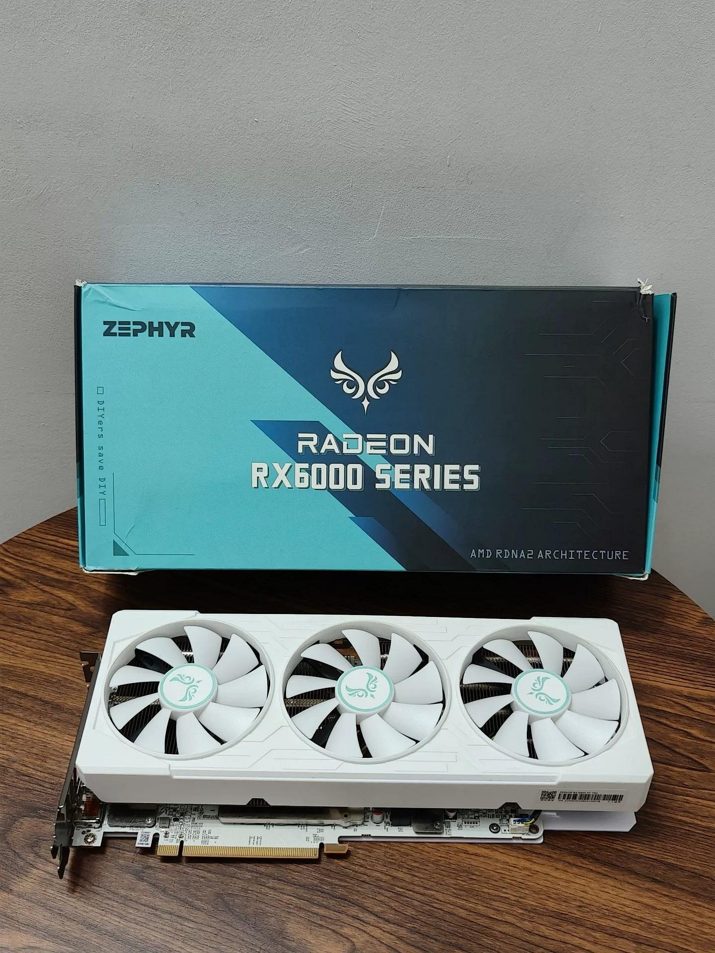 【玩家基地】原碼原盒！西風RX6800XT-16G顯卡