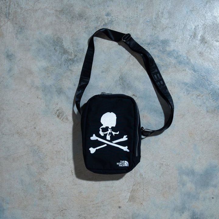 mastermind north face backpack The RECON The North Face Recon Backpack is a trustworthy pack with plenty of upgrades The North Face Recon Luxe