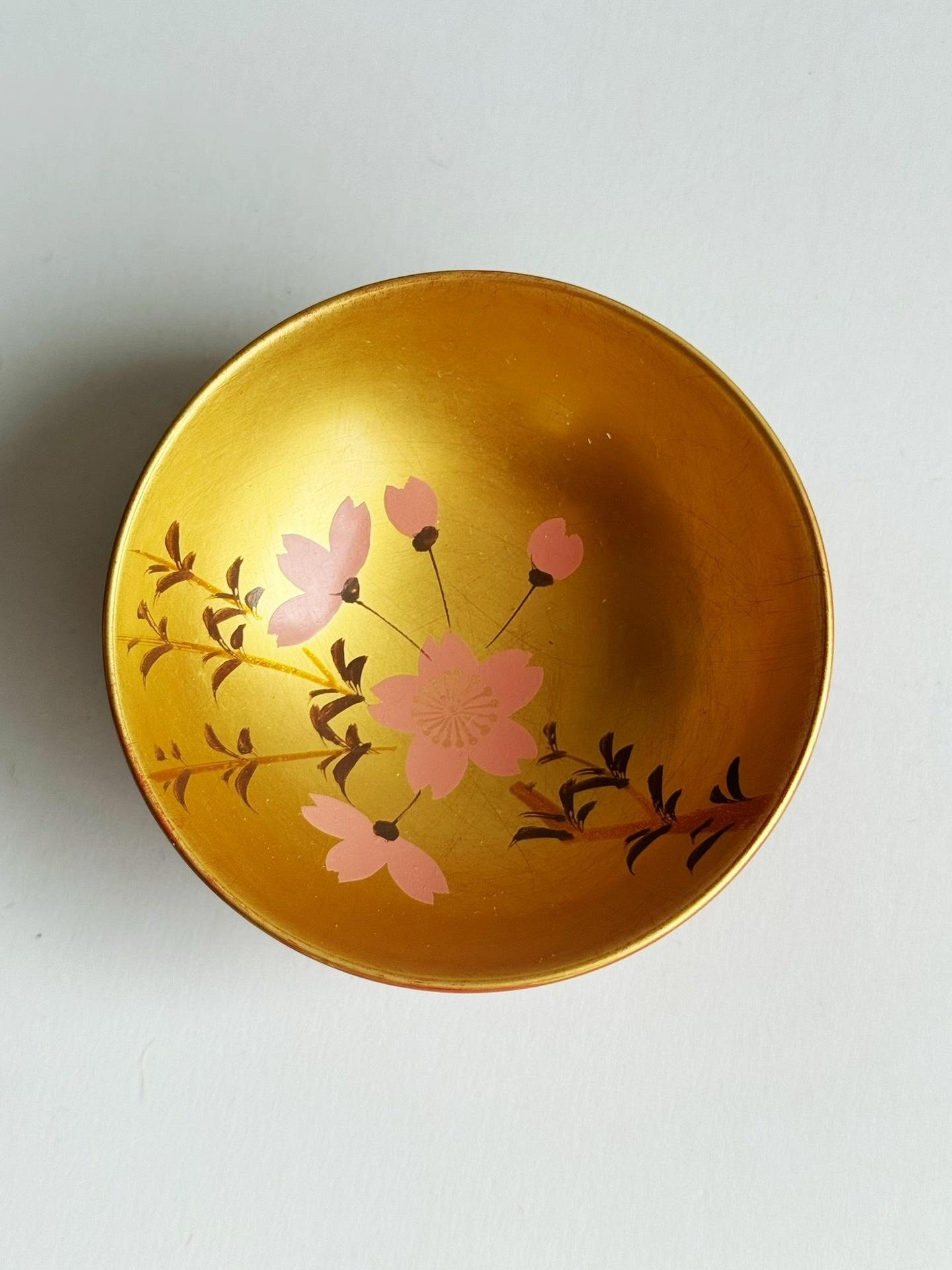 CM244】時代木製漆器 桐鳳凰・菊 金蒔絵 朱塗 引盃 五客 木製漆器 小皿