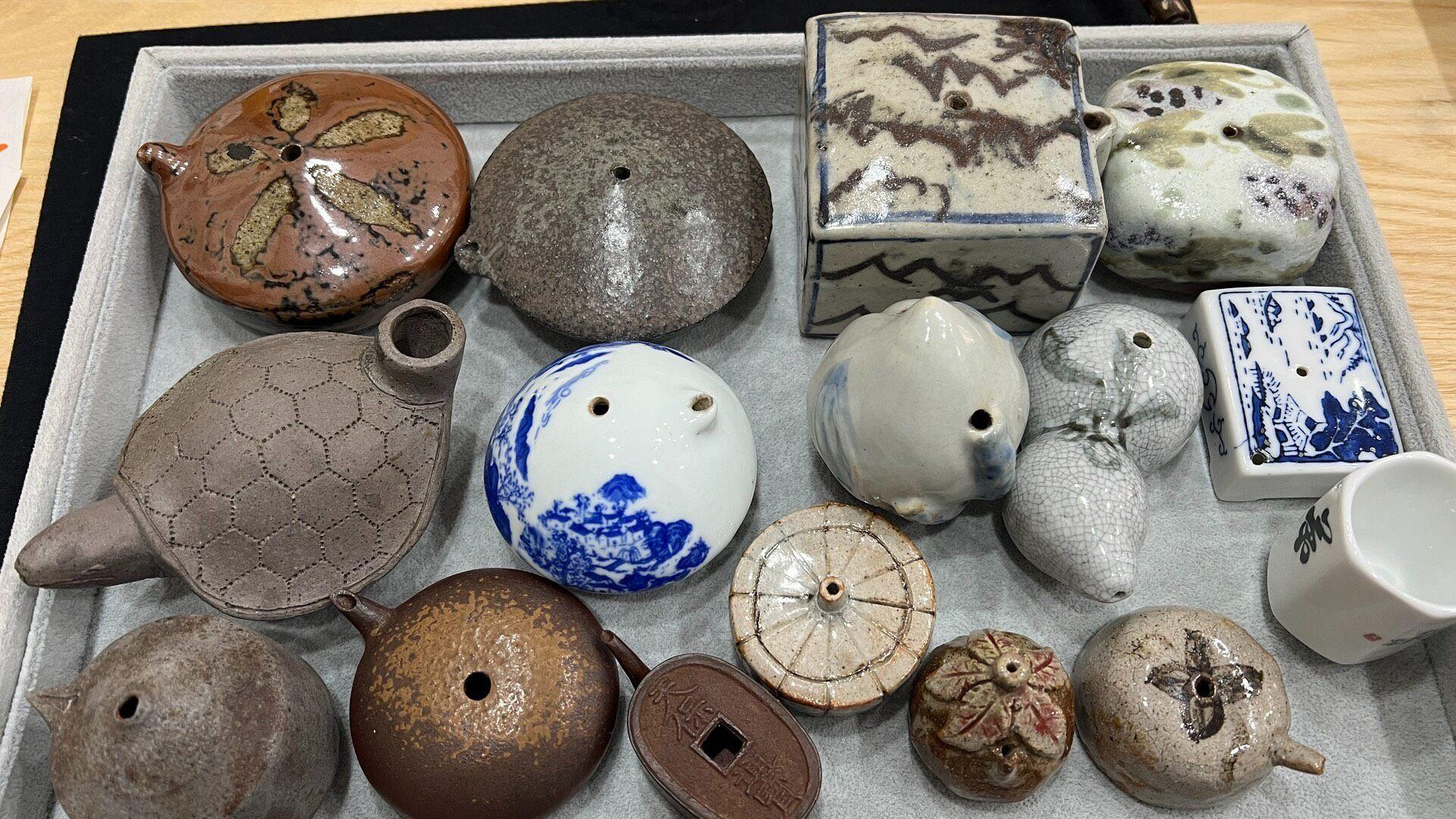 嚴選天然石料書法水滴硯，墨香四溢適合收藏品茗58 x 38mm 水滴碭石墨香