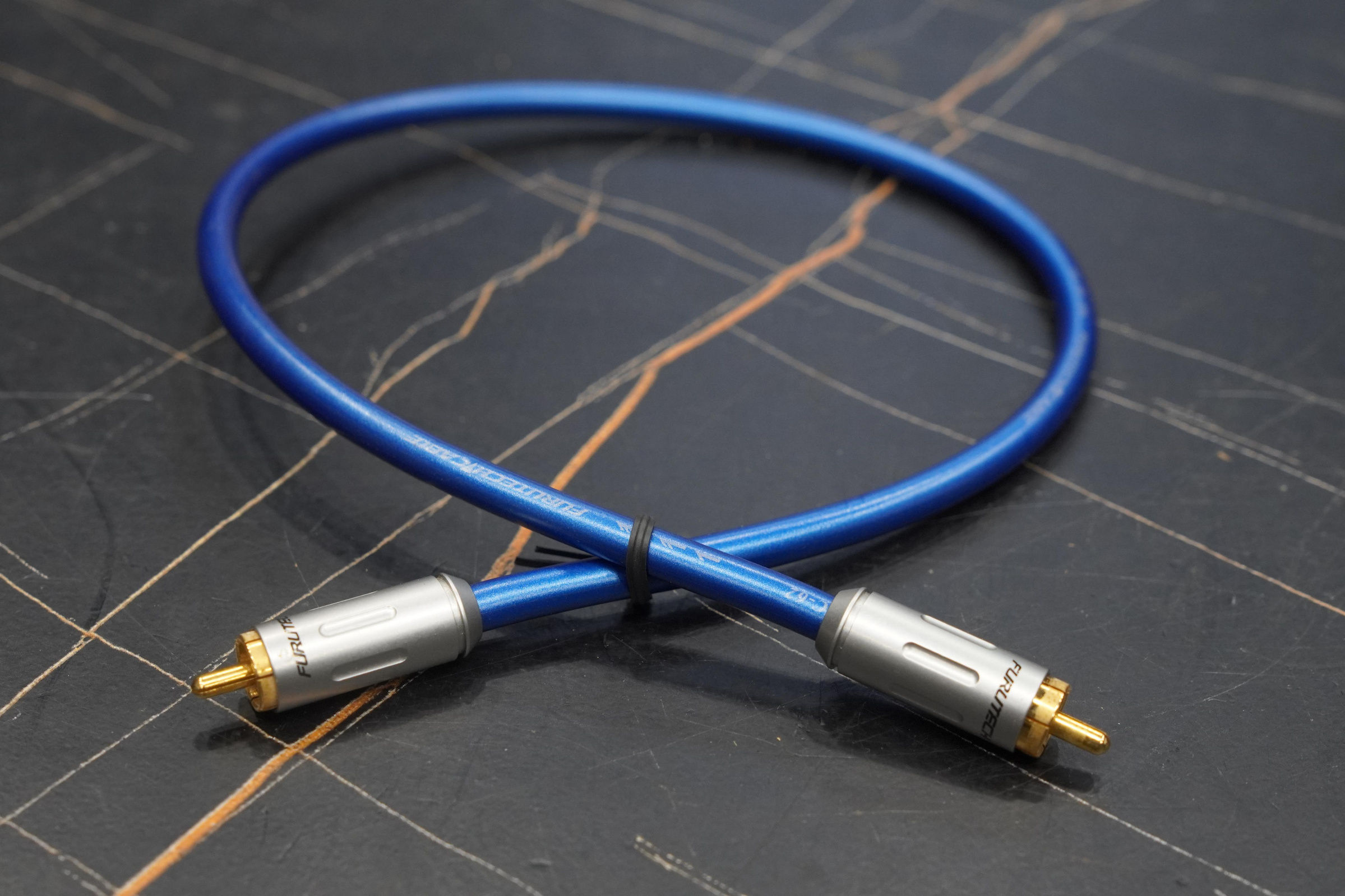 うさぎ　furutech fc-62 1.8mペア うさぎ furutech fc-62 1.8mペア FURUTECH FC-62 切り売り