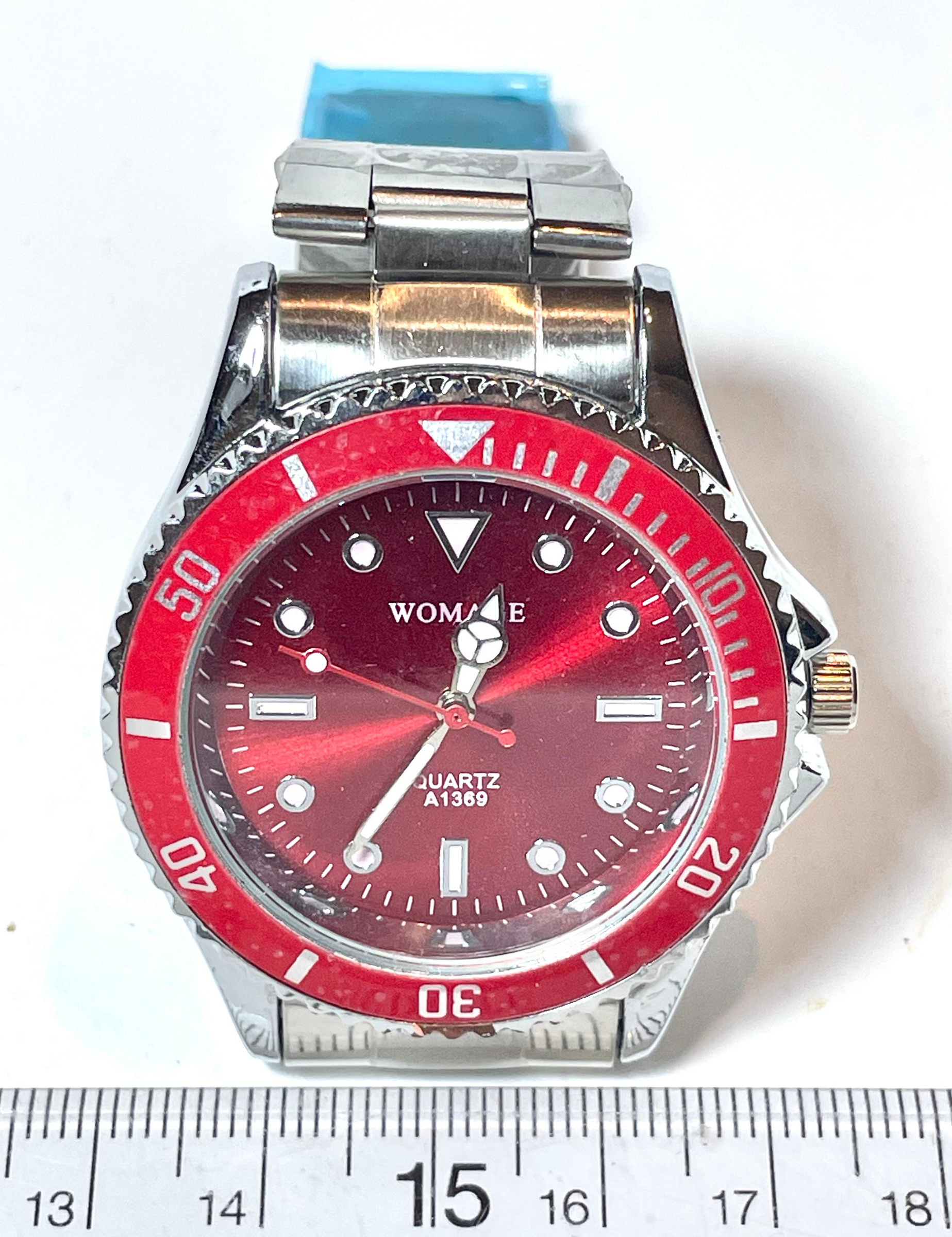 週日21:00】77~AN5~全新品WOMAGE大紅鬼王40mm錶徑大三針石英錶(行走
