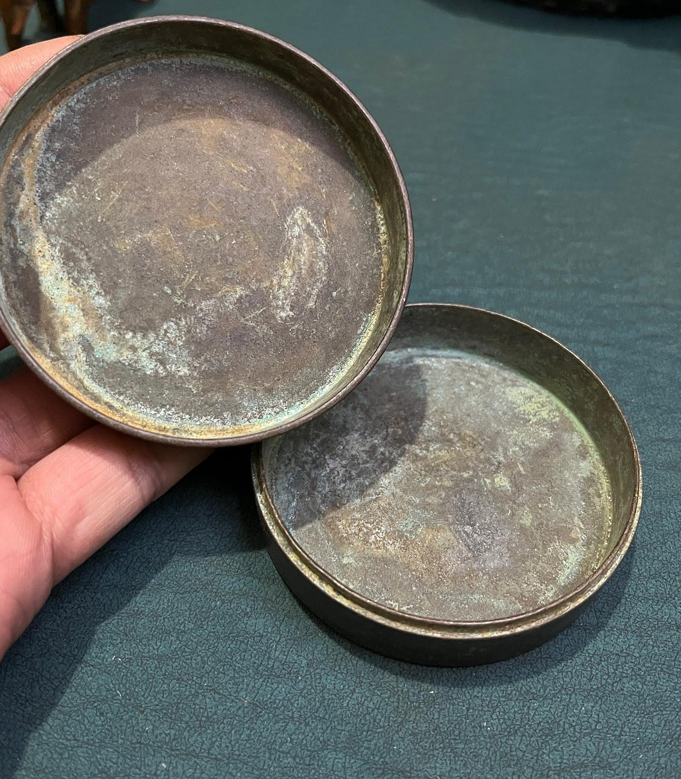 嚴選孔府老銅墨盒，Classic大師工藝，古銅老包漿，7.5cm直徑，3.2cm高