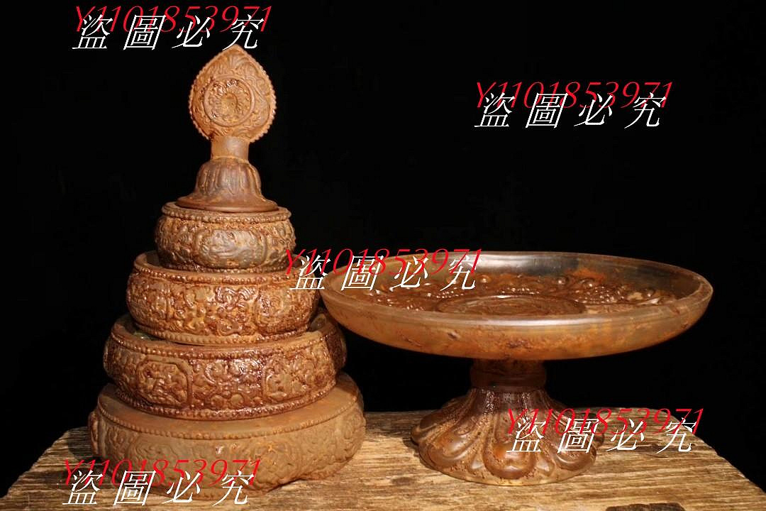 西藏古寺地宮土老水晶雕刻吉祥八寶裝舍利曼扎盤內帶大量活佛圓寂留下