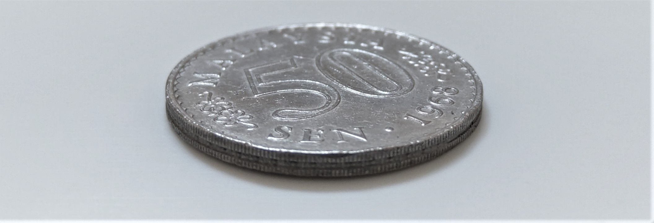 1968 年稀有收藏馬來西亞Malaysia 保真舊開版三夾層50 SEN RINGGIT 令吉古錢幣| Yahoo拍賣