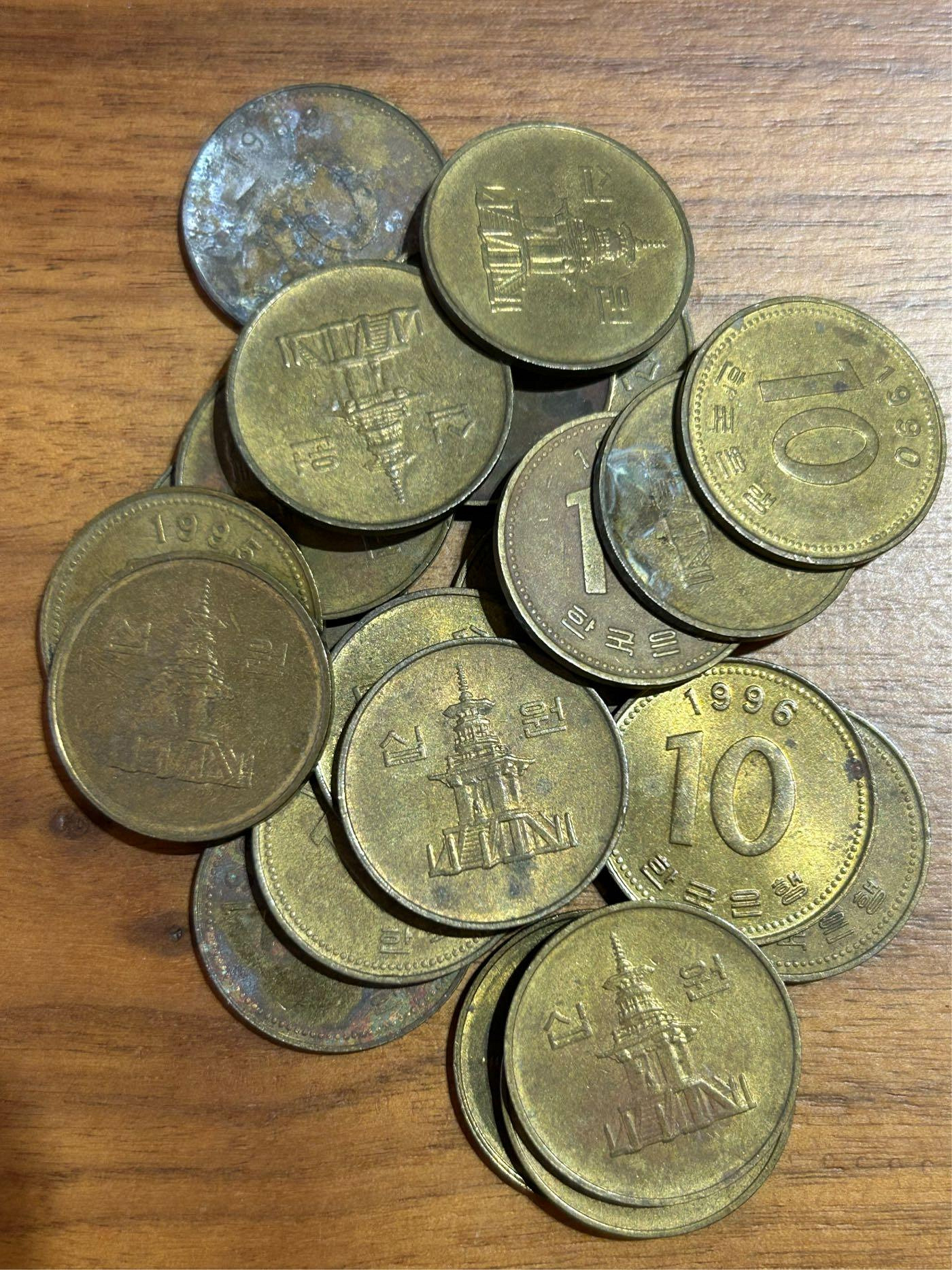 【H2Shop】韓國南韓South Korea 韓元10元won 1985-1999年多寶塔（韓國慶州） 黃銅硬幣錢幣| Yahoo拍賣