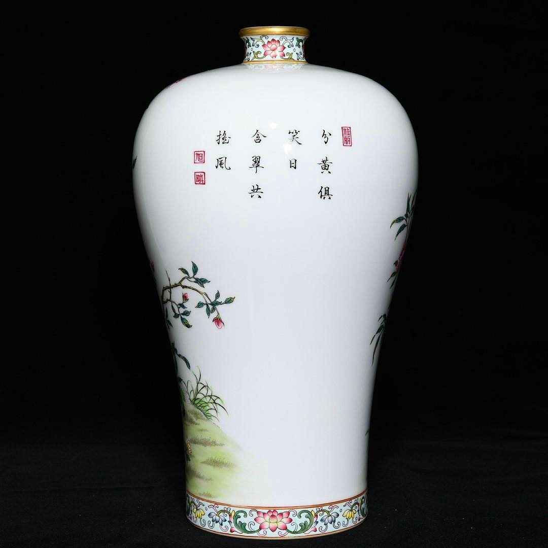 清雍正粉彩花鳥紋梅瓶，高30.8cm直徑17.8cm38447 瓷器青花粉彩【華夏