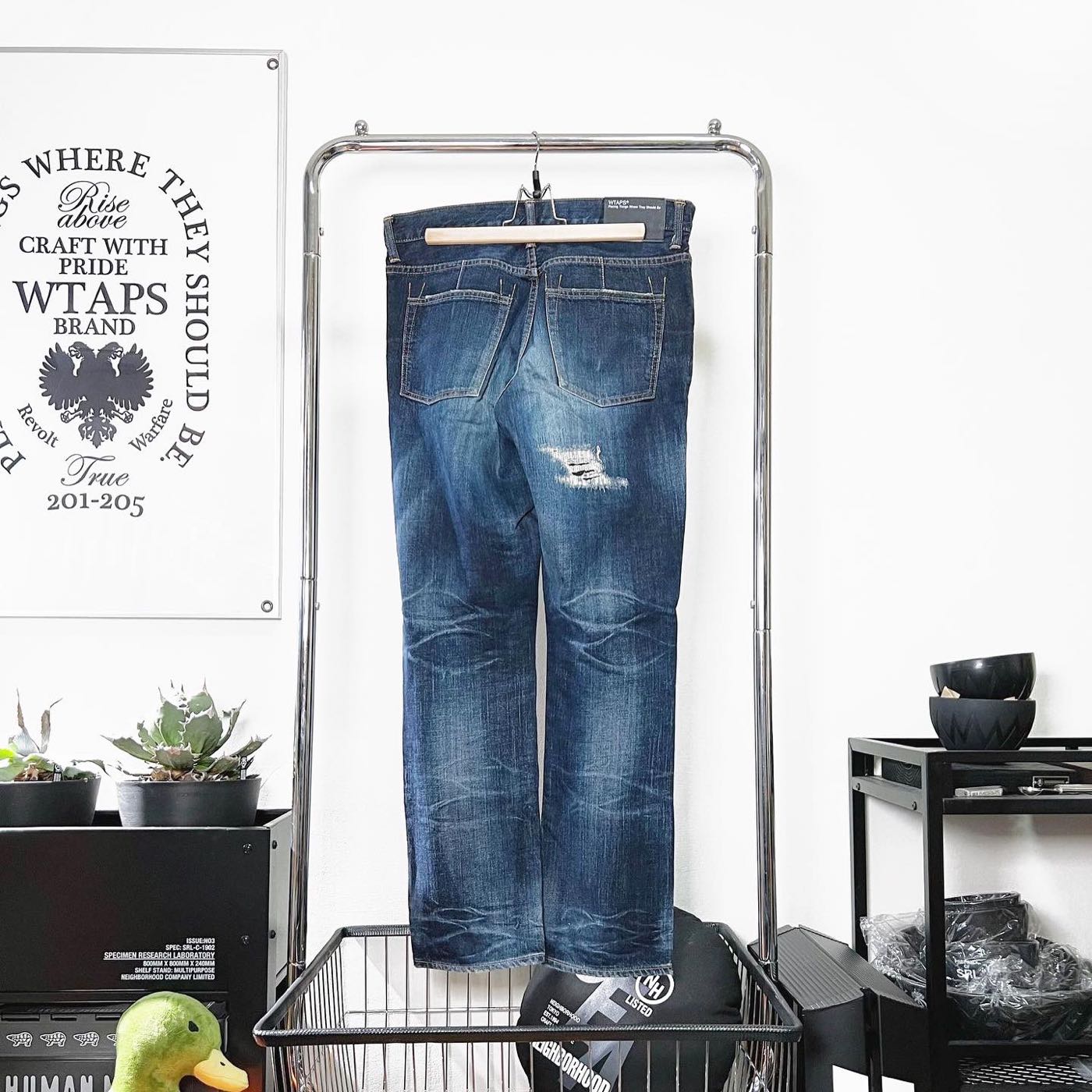希望商店】WTAPS BLUES SKINNY TRASH 15AW 破壞縫補水洗牛仔褲