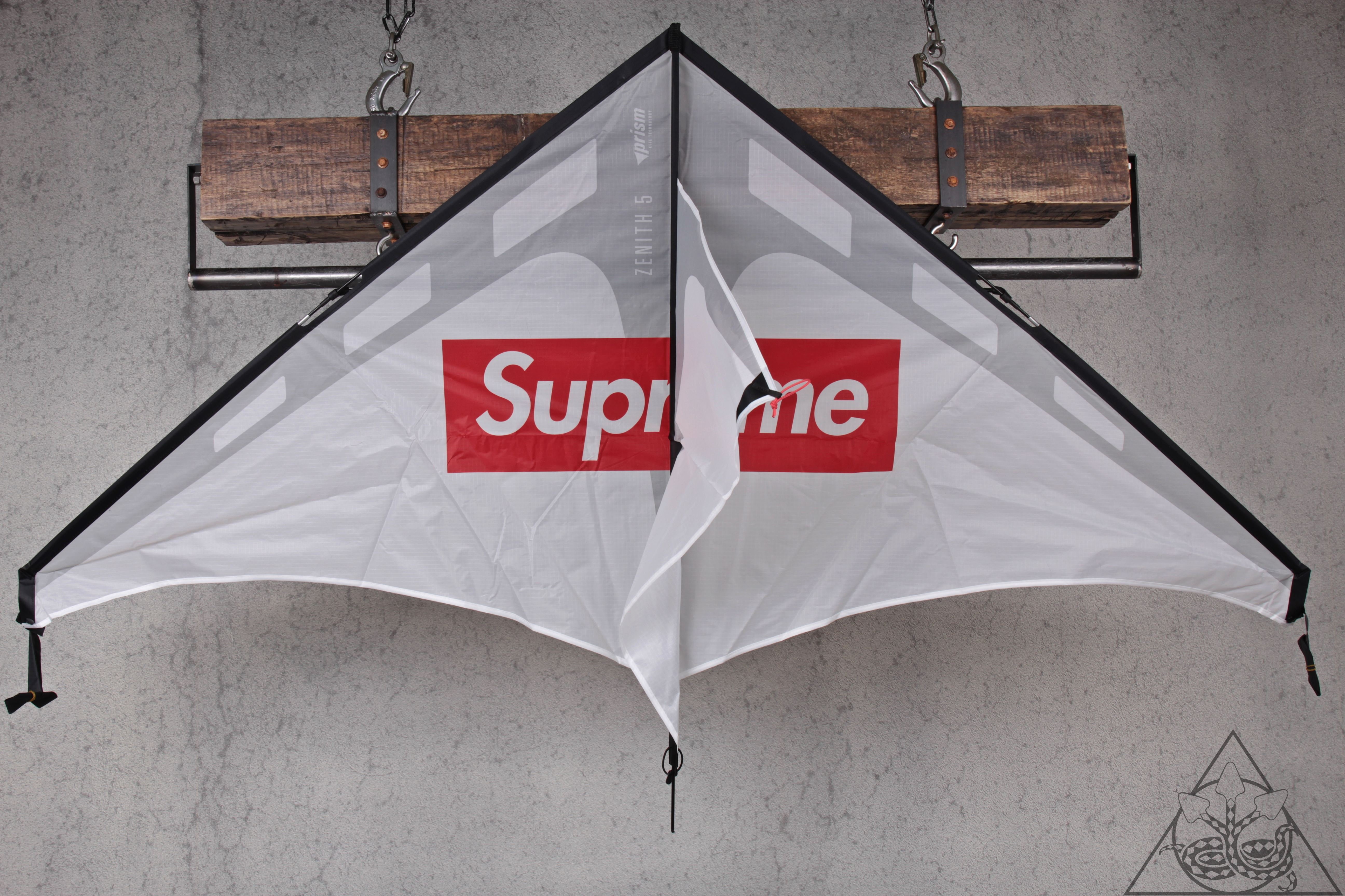 Supreme - Supreme Prism Zenith 5 Kite　タコ　シュプリーム Supreme Prism Zenith 5 Kite (SS21) - $58