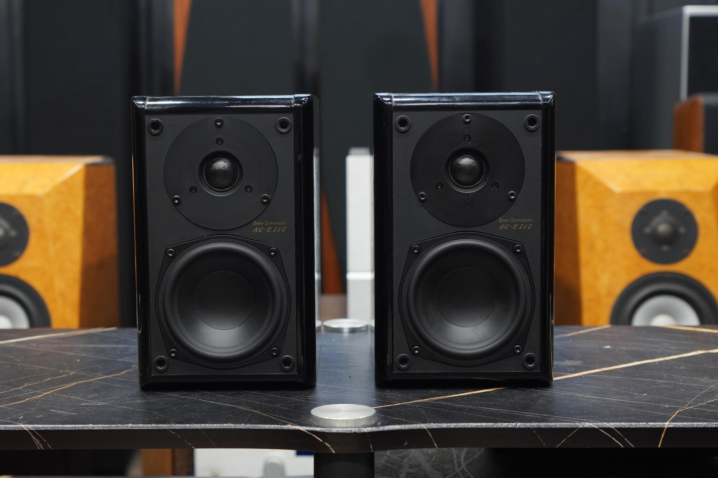 DENON SC-E717 重低音 ほぼキズ無し美品 DENON SC-E717