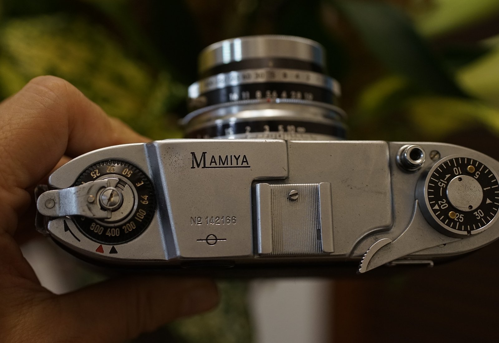 售】稀有Mamiya35 48mm F1.9 RF大光圈經典旁軸相機附送原廠相機皮套