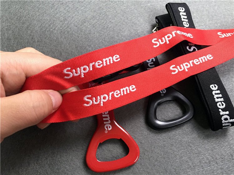 Supreme 14SS Bottle Opener Lanyard ストラップ Supreme Bottle Opener Lanyard Red 2014 Supreme Rare Box Logo