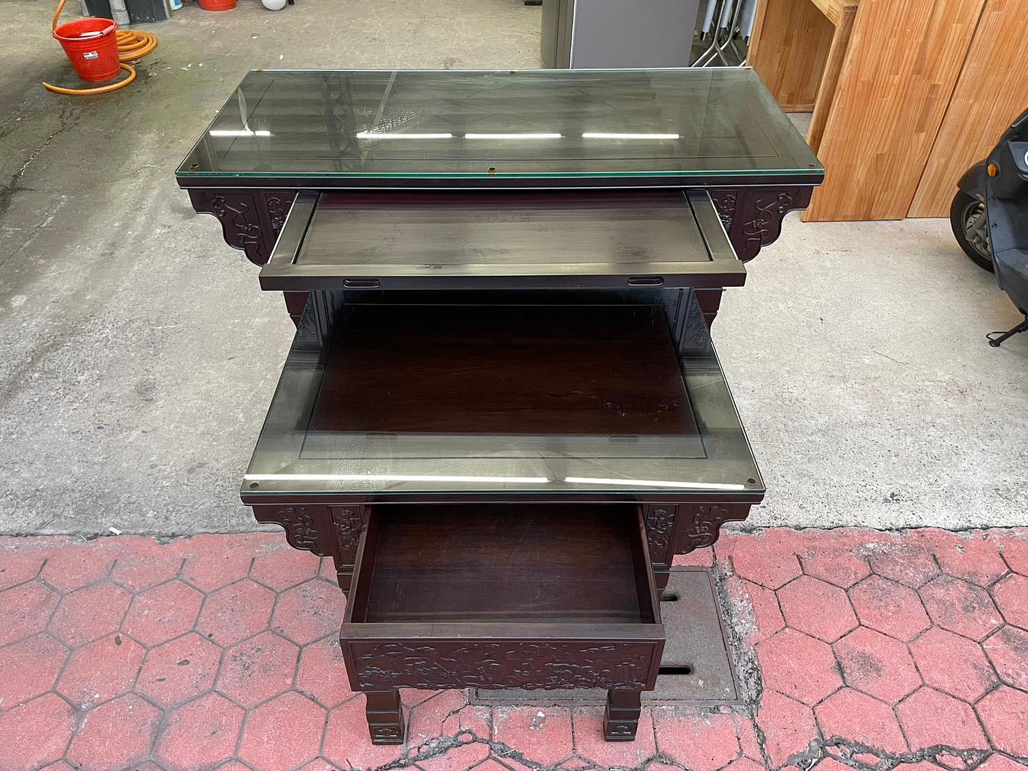 台中權威二手家具紅木神明桌▫ 萬華中古傢俱家電回收供桌拜拜桌神桌公媽桌祖先桌佛桌佛龕子母桌ㄇ型桌陳列桌藝品桌|