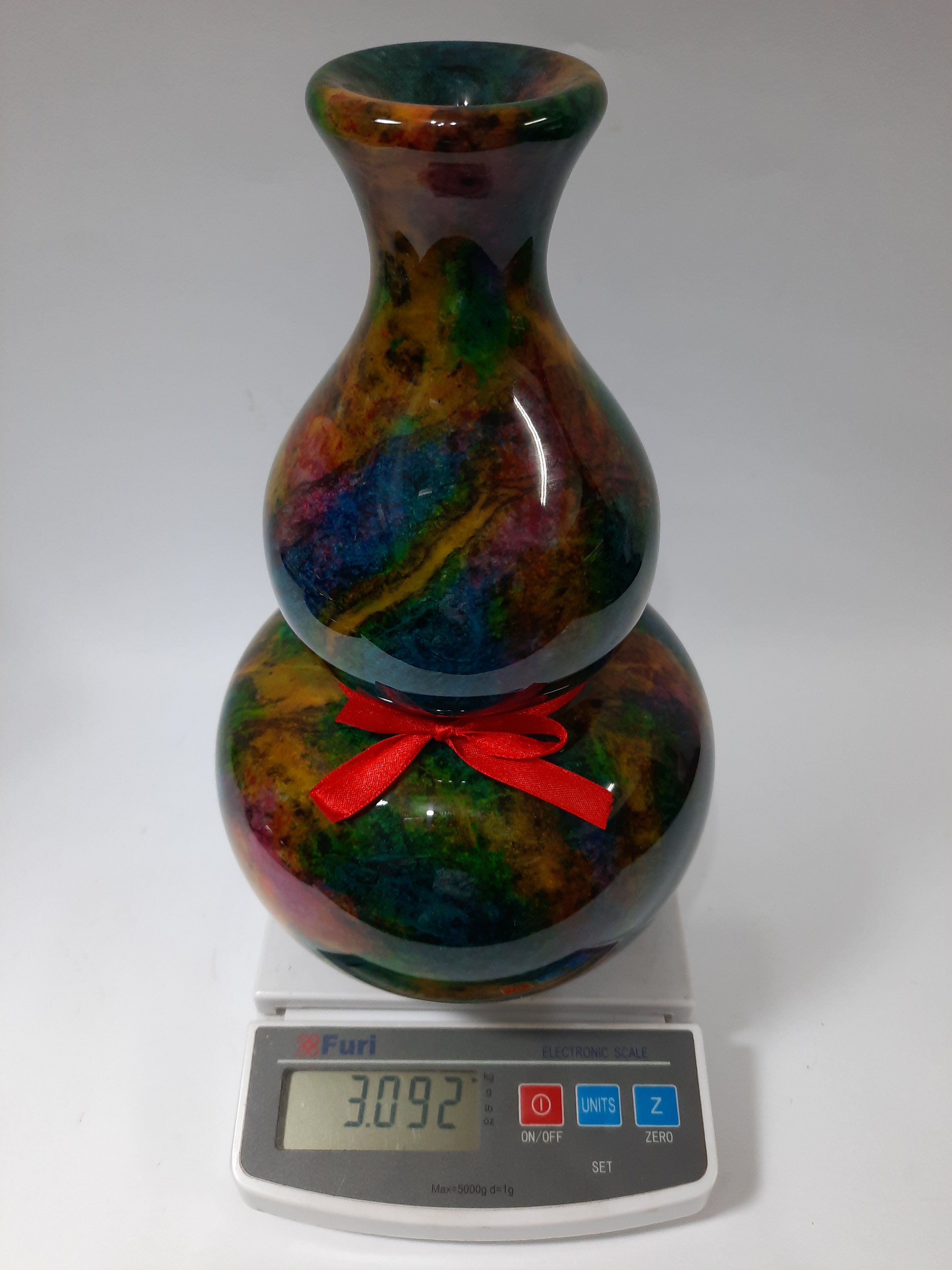 花瓶　台湾　花蓮　七彩玉か 花瓶 台湾 花蓮 七彩玉か