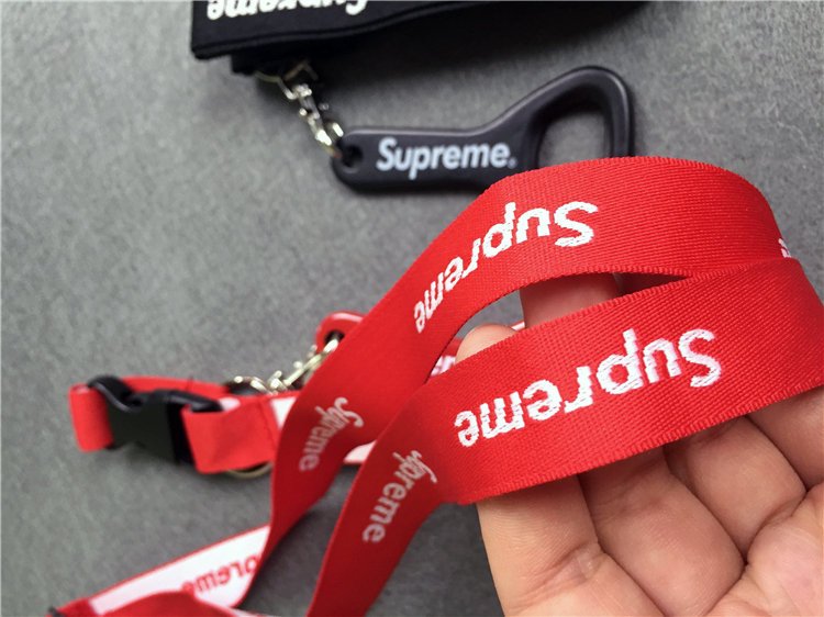 supreme 14ss Bottle Opener Lanyard掛繩開瓶器金知元BOBBY同款
