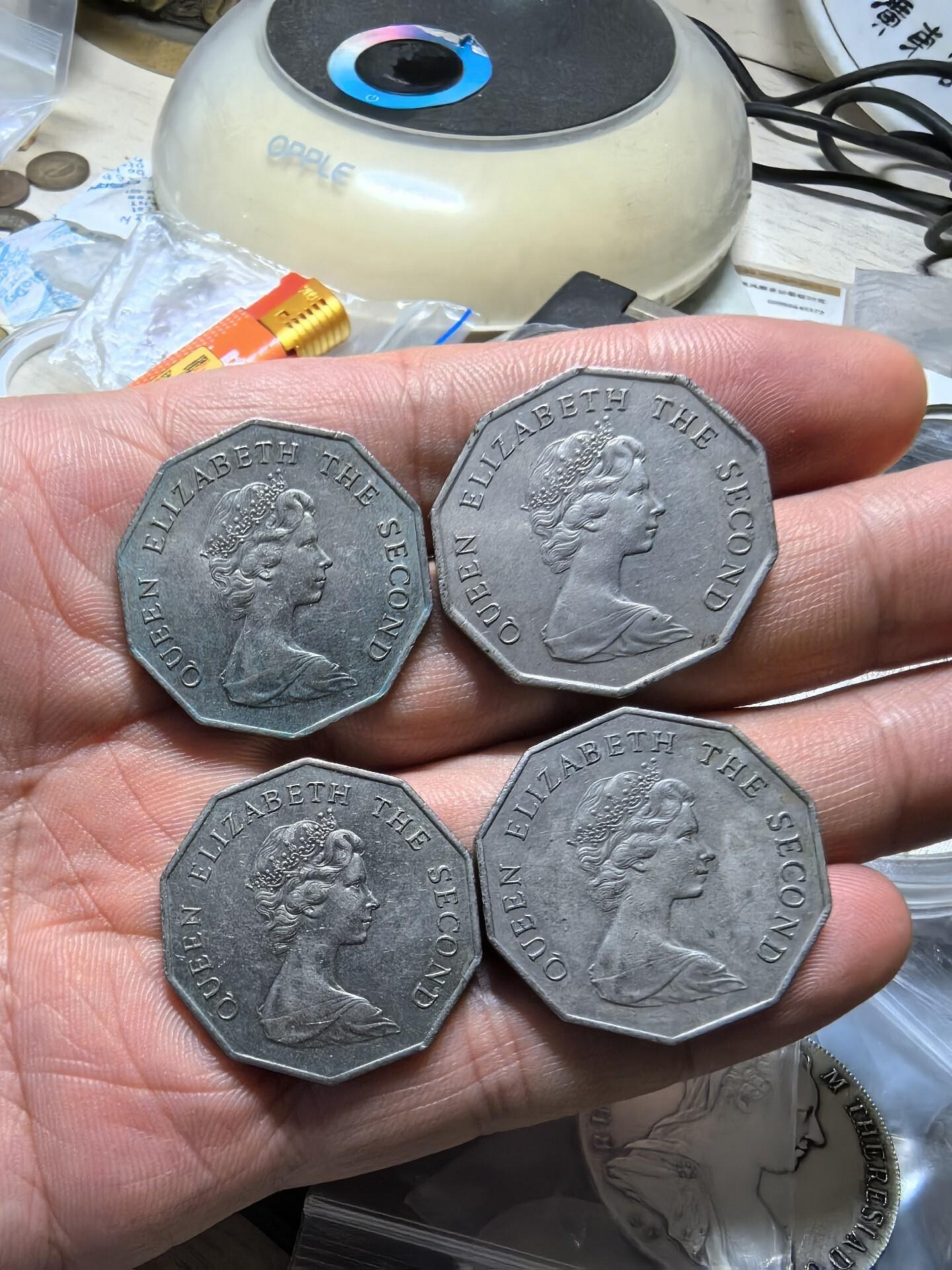 1979年十邊形香港大硬幣，珍稀年份古董貨幣，收藏佳選香港貨幣古董貨幣稀有硬幣| Yahoo拍賣