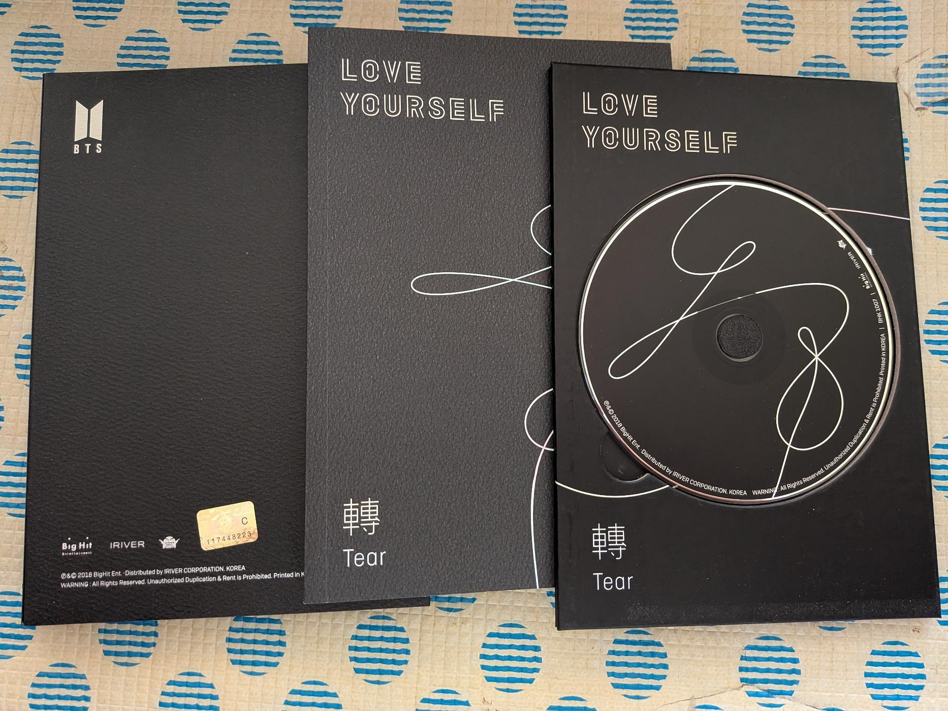 鳳姐嚴選】BTS / LOVE YOURSELF 轉Tear (微紋) Y版| Yahoo拍賣